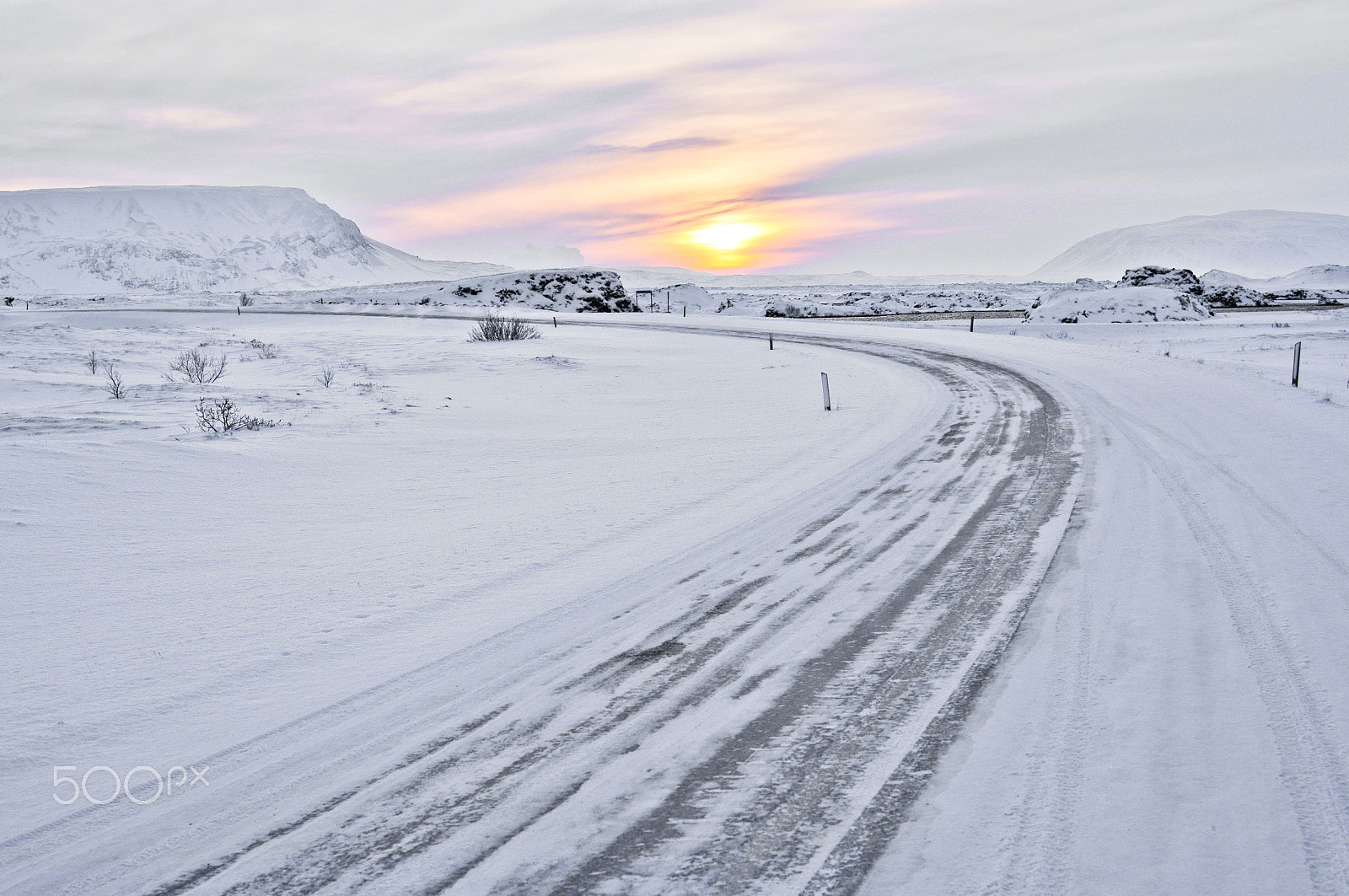Sony Alpha NEX-5R + Sony E 35mm F1.8 OSS sample photo. Akureyri, iceland photography