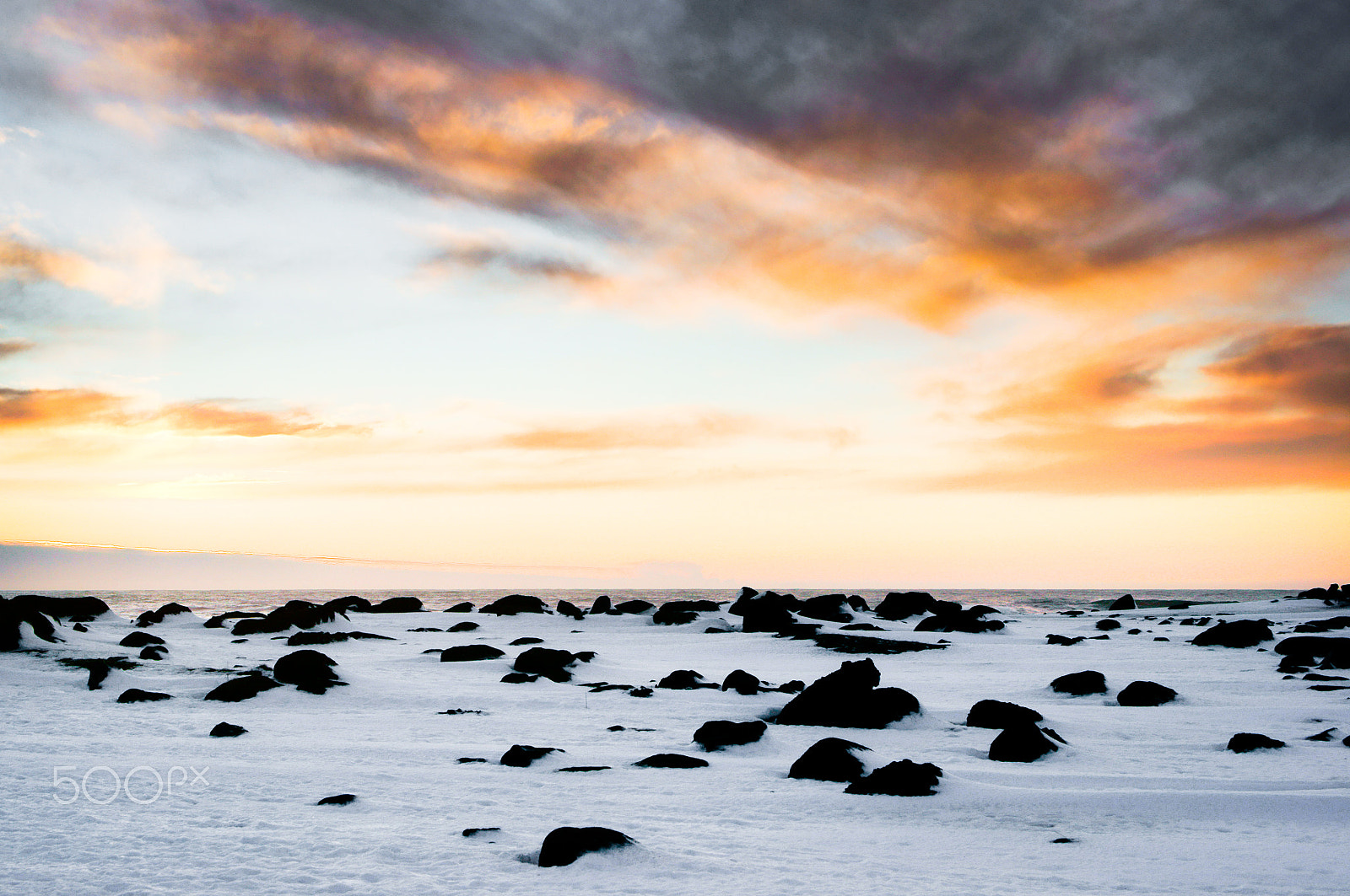 Sony Alpha NEX-5R + Sony E 35mm F1.8 OSS sample photo. Reynisdrangar, iceland photography