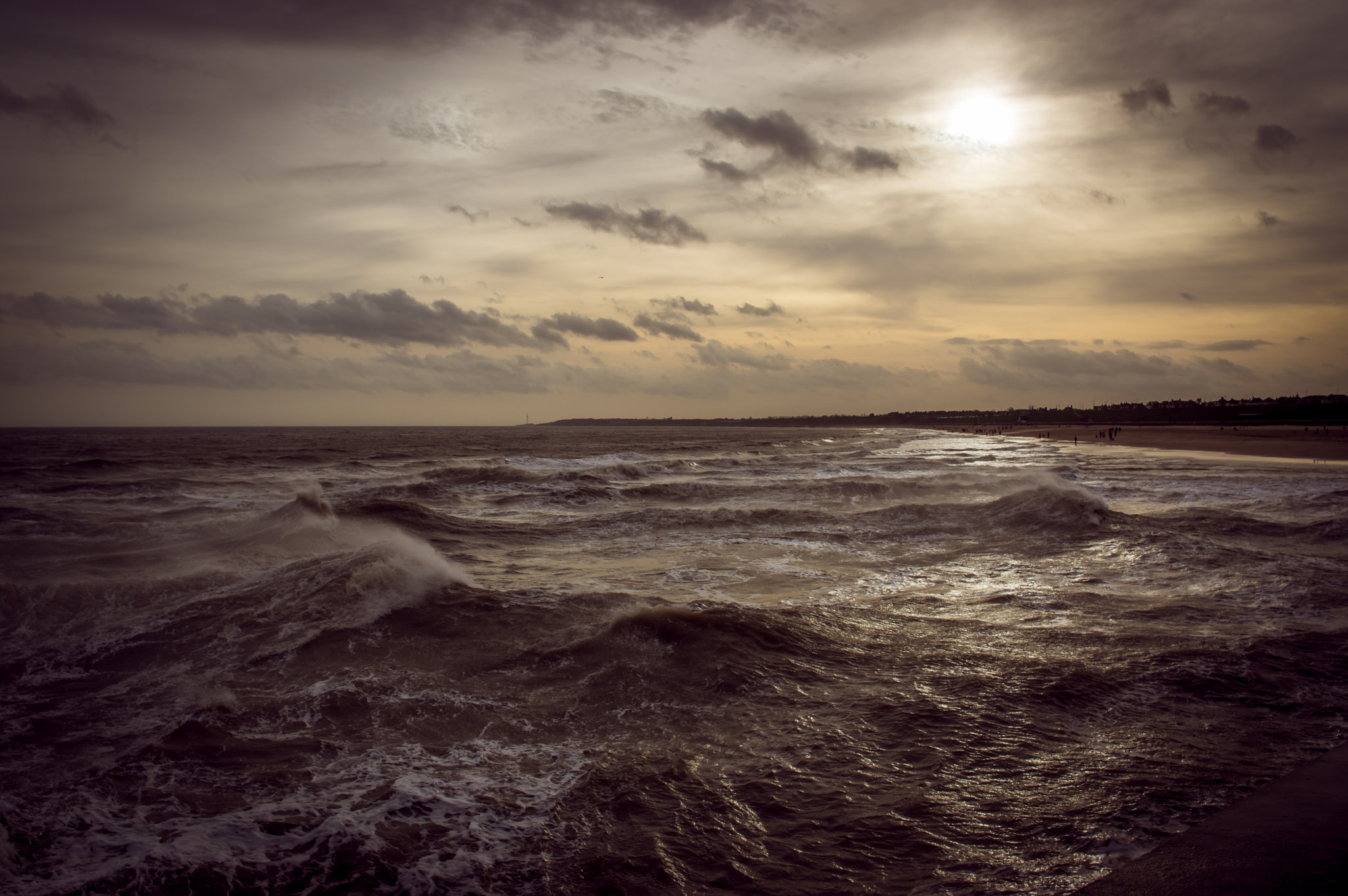 HD Pentax DA 21mm F3.2 AL Limited sample photo. Waves photography