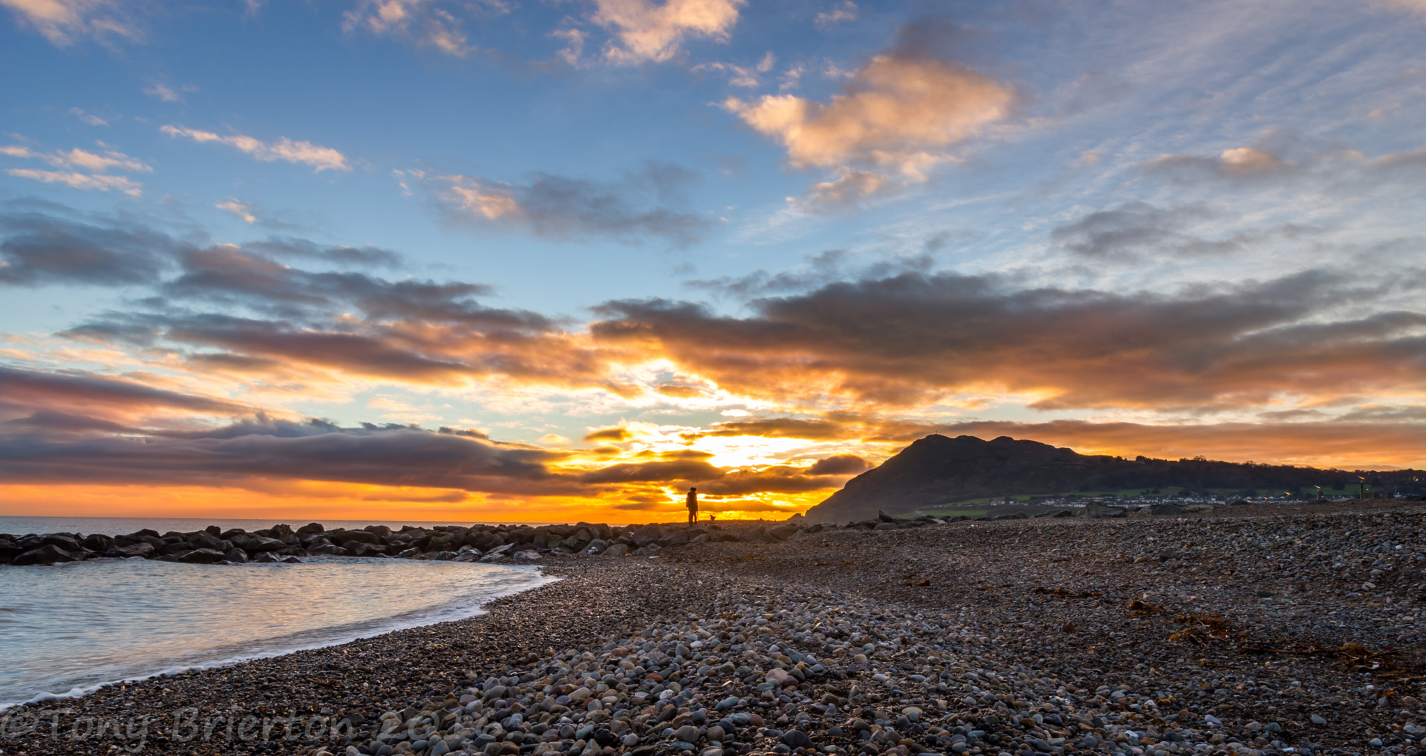 Sony a99 II + Sigma 20mm F1.8 EX DG Aspherical RF sample photo. Bray sunrise. photography