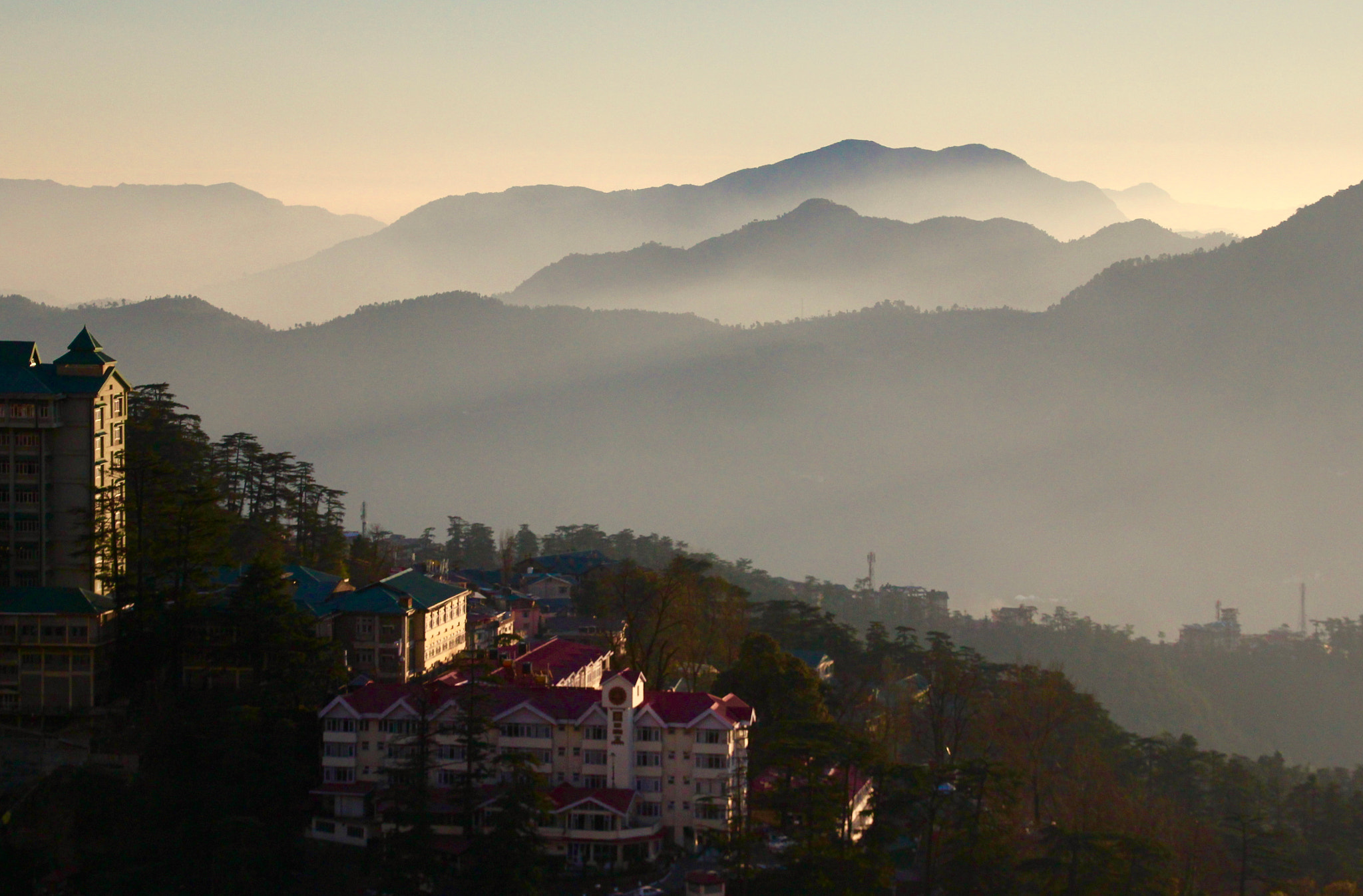 Canon EOS 550D (EOS Rebel T2i / EOS Kiss X4) + Sigma 18-125mm F3.8-5.6 DC OS HSM sample photo. Shimla, india photography