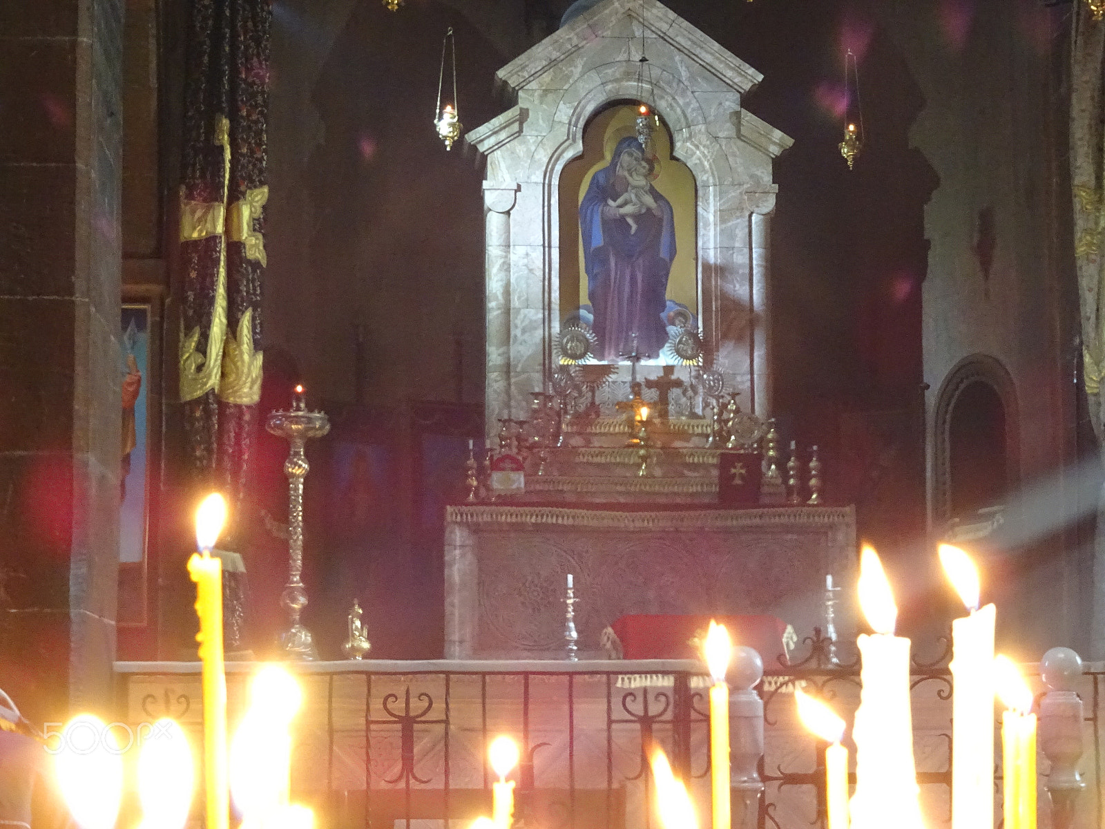 Sony DSC-QX30 sample photo. Inside of an armenian apostolic church photography