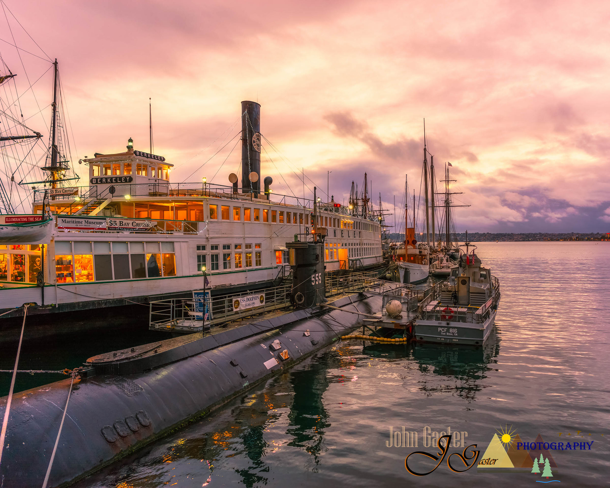 Sony a7R + ZEISS Batis 25mm F2 sample photo. Rain on san diego harbor photography