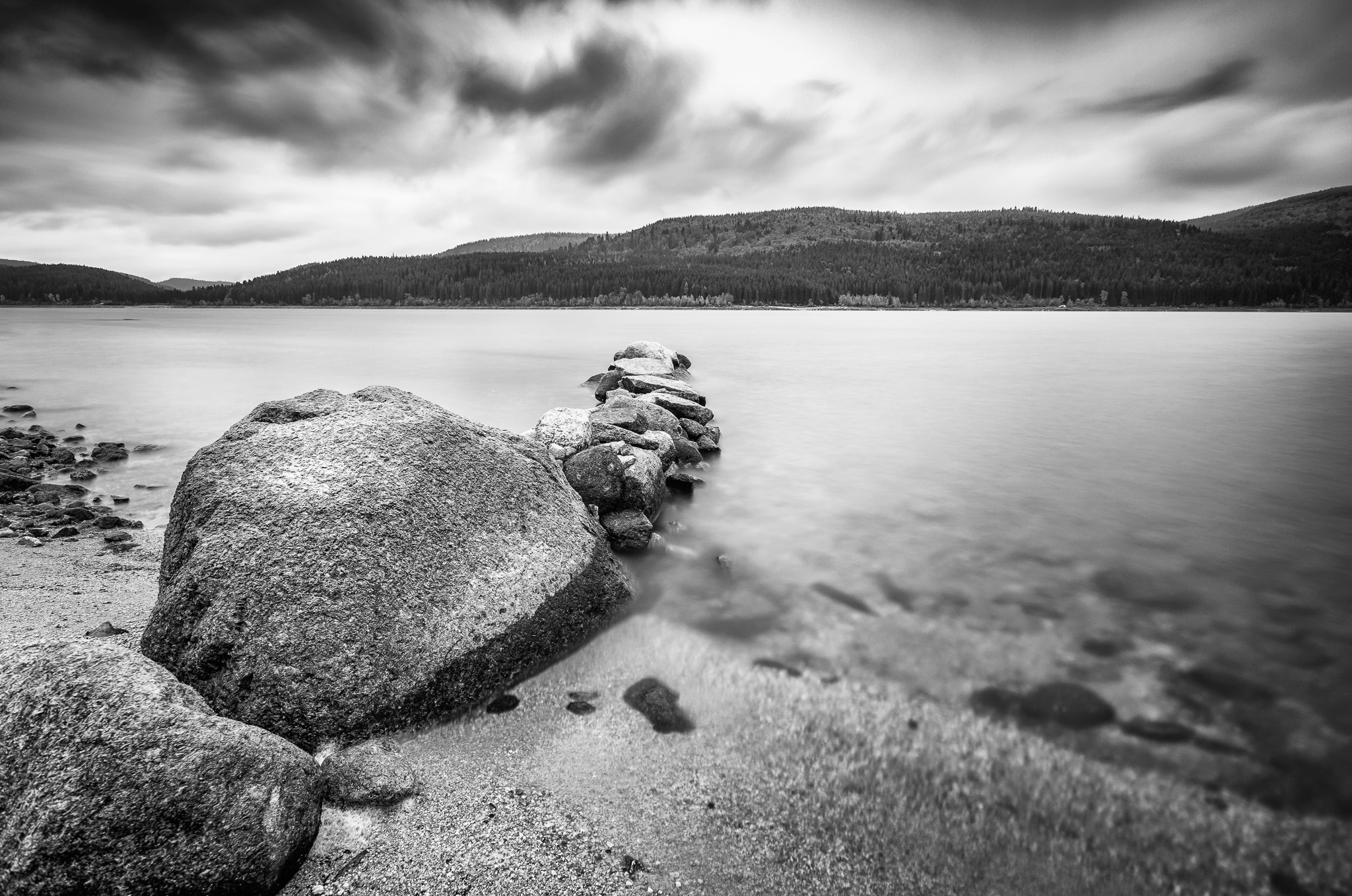 Sigma 10-20mm F3.5 EX DC HSM sample photo. Schluchsee photography