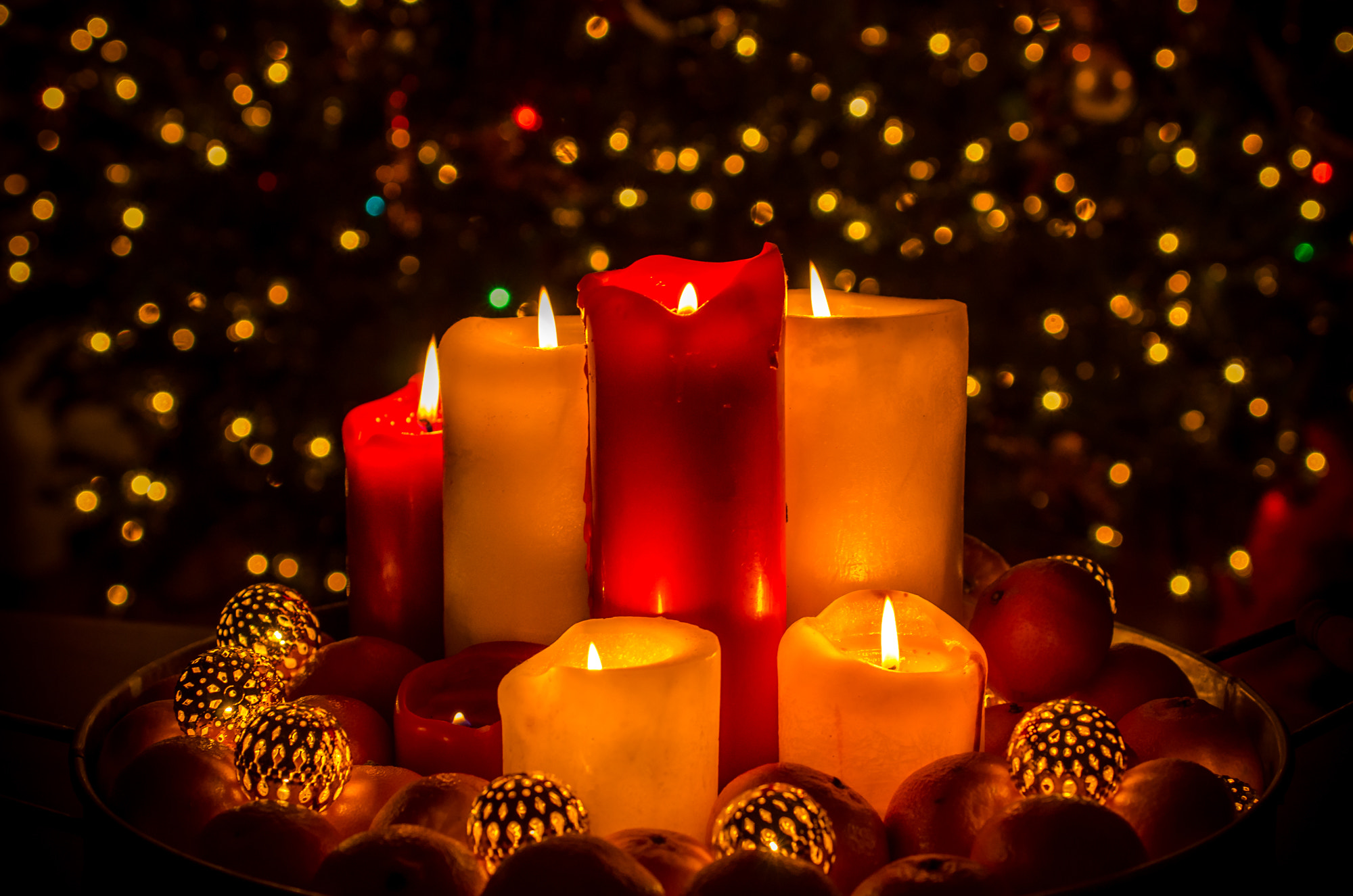 Nikon D7000 + Sigma 50mm F2.8 EX DG Macro sample photo. Holiday lights photography