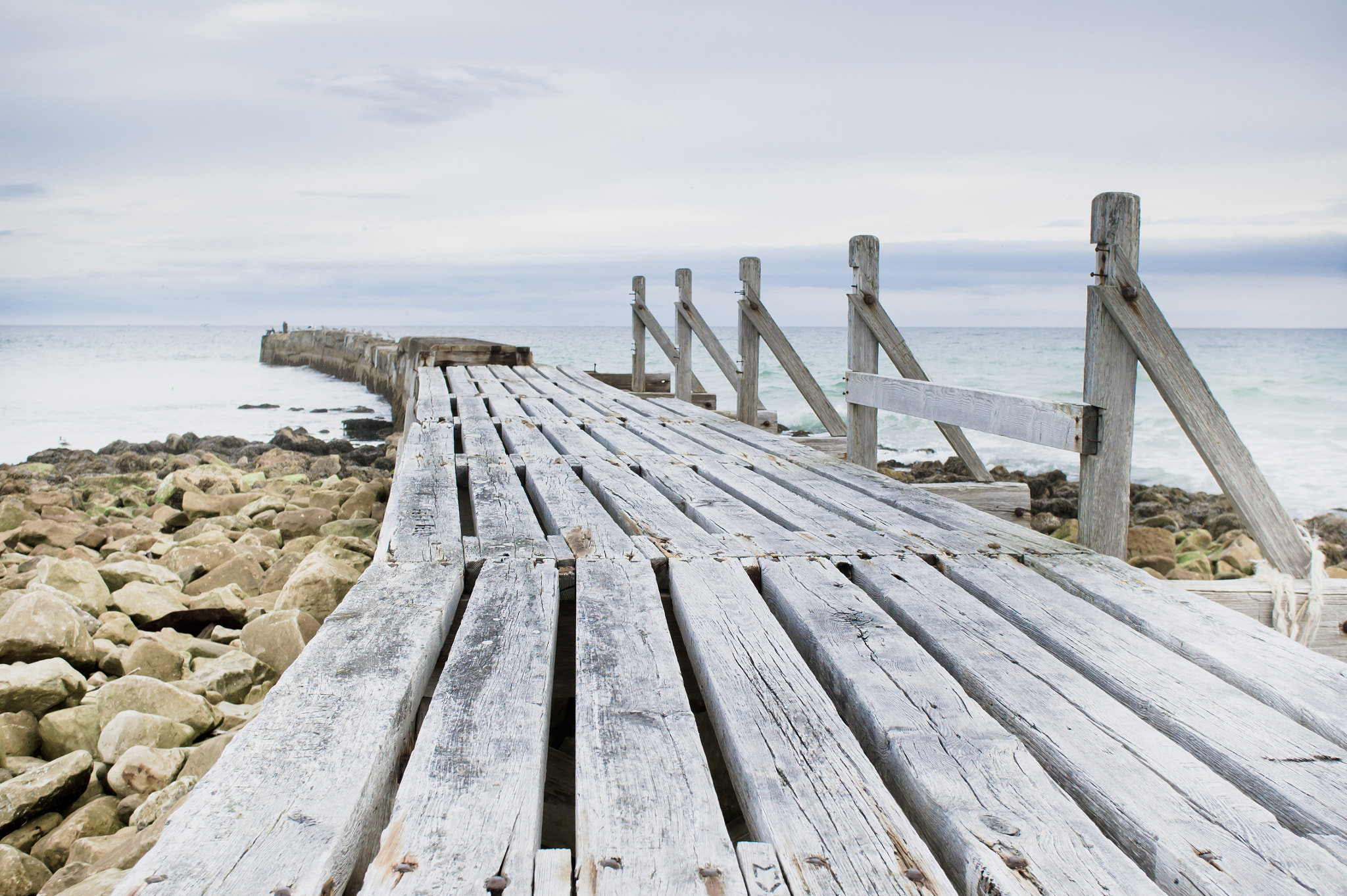 Sony Alpha NEX-5 + Sony E 30mm F3.5 Macro sample photo. Wooden walkway photography