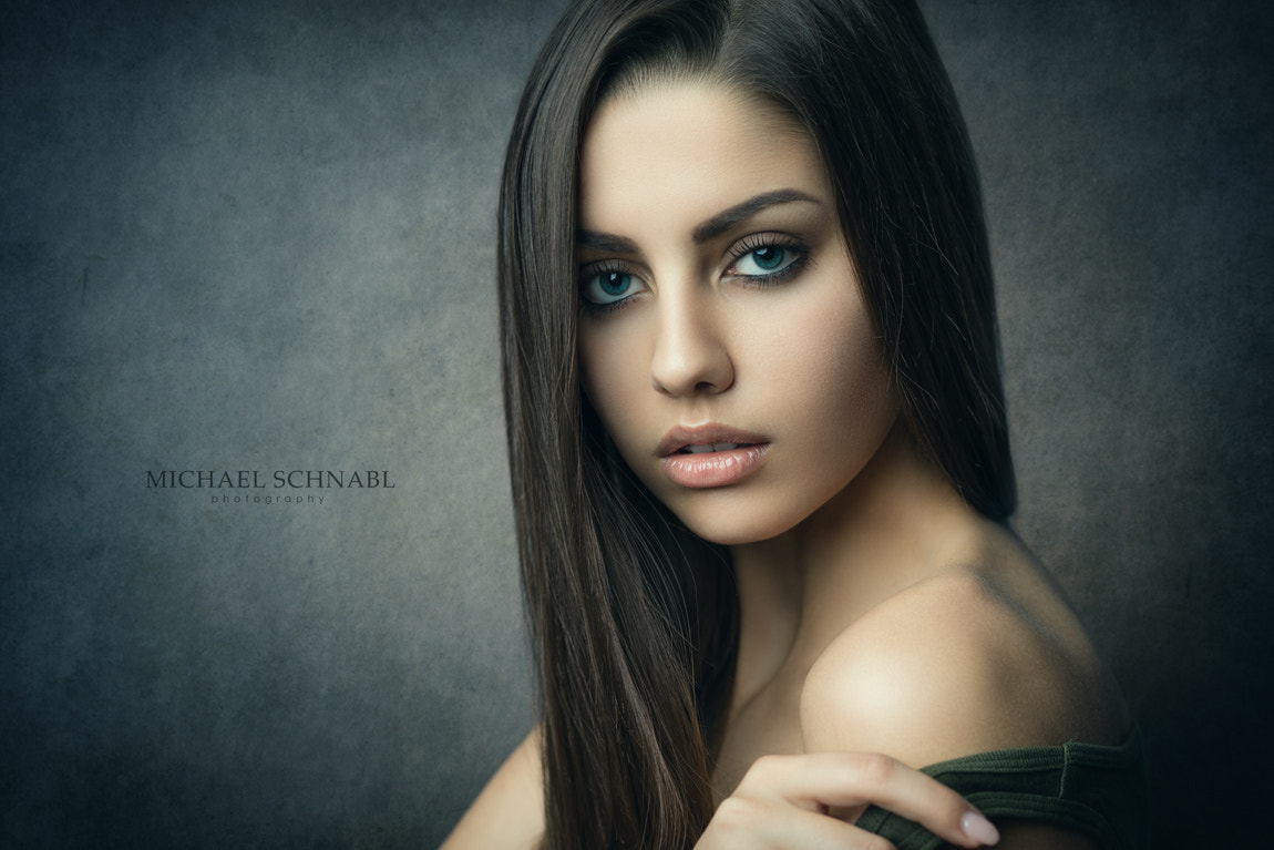 Canon EOS 5DS R sample photo. Simone photography