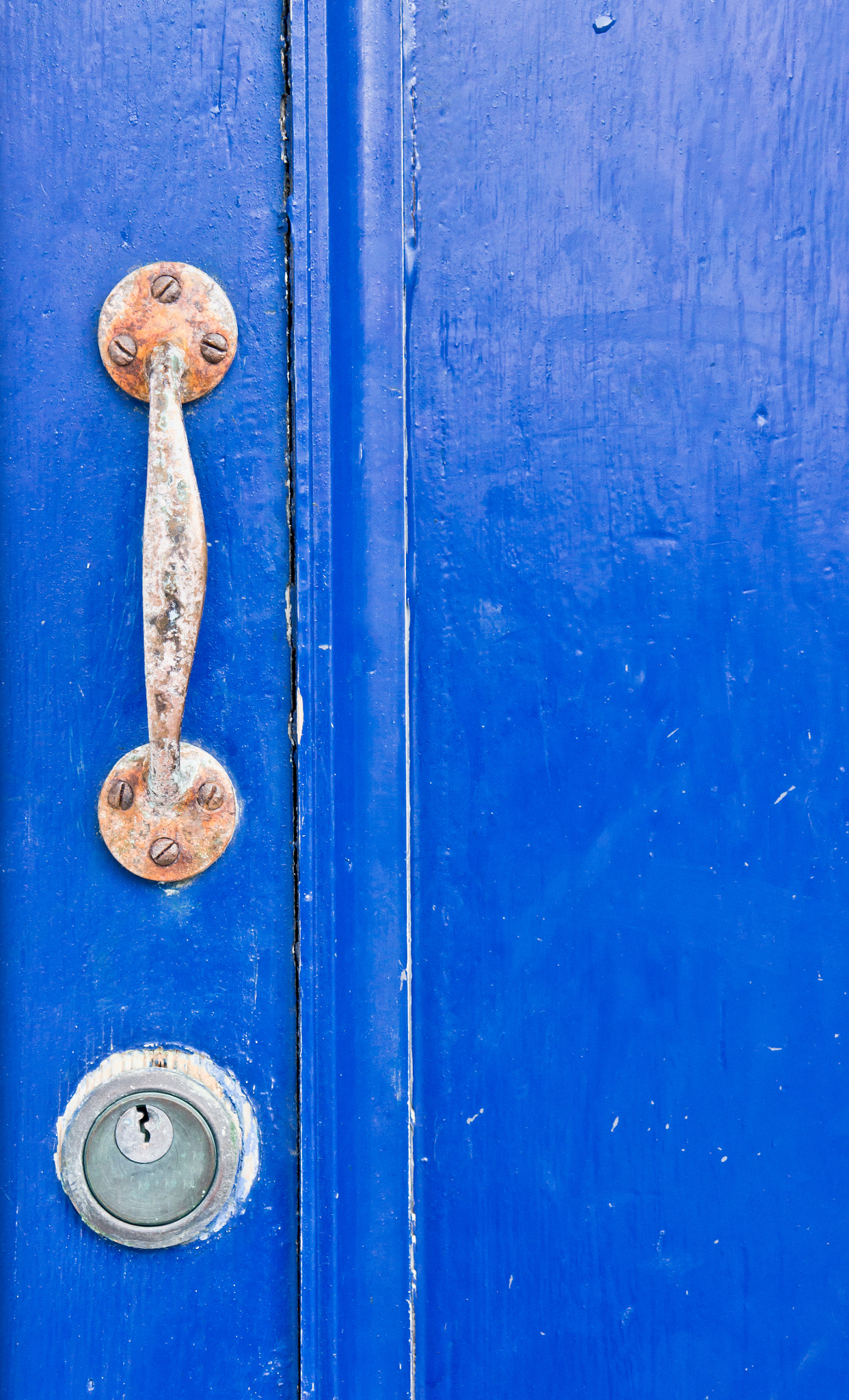 Sony Alpha NEX-5 + E 50mm F1.8 OSS sample photo. Blue door photography