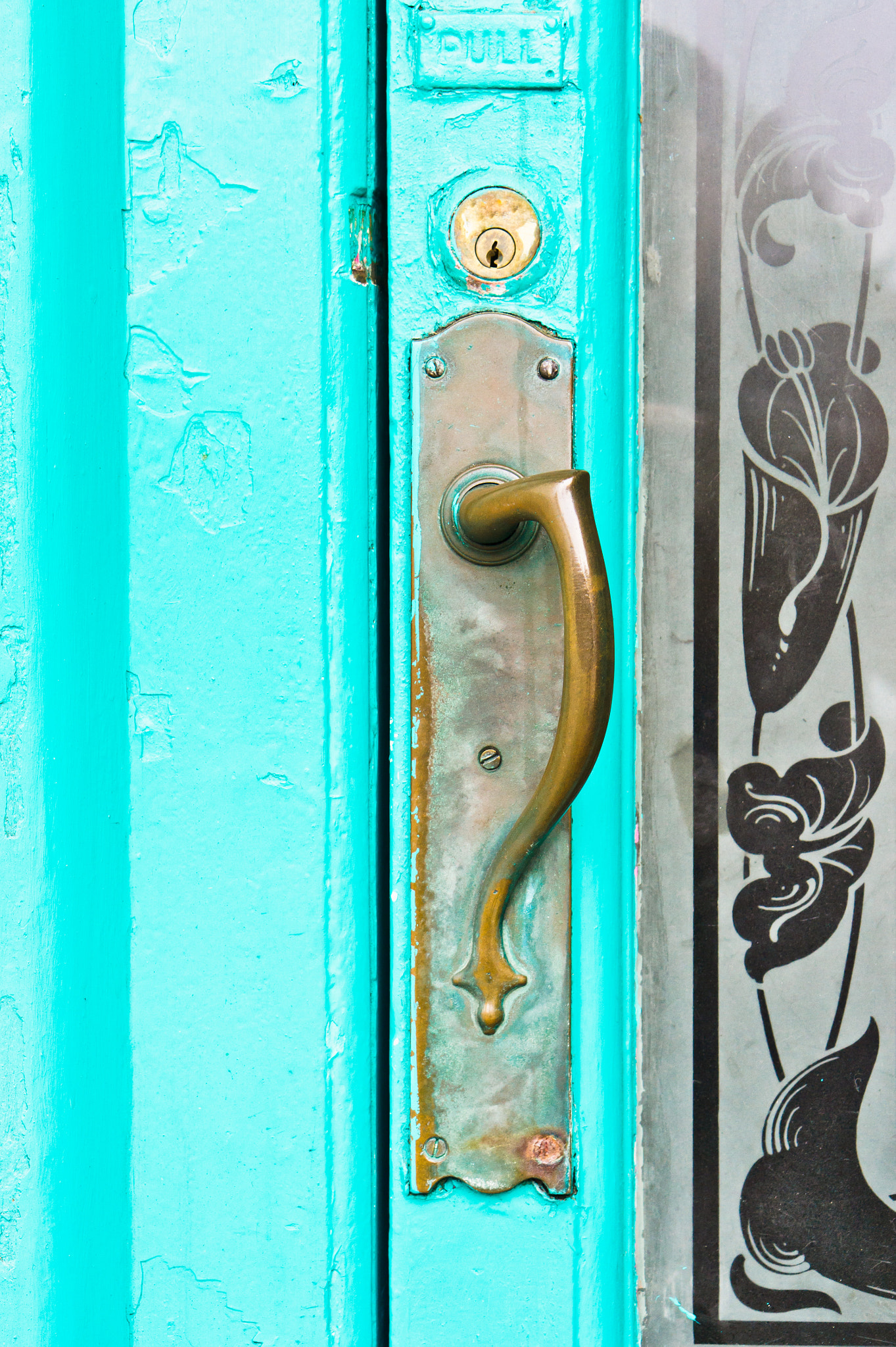 Sony Alpha NEX-5 + E 50mm F1.8 OSS sample photo. Door handle photography