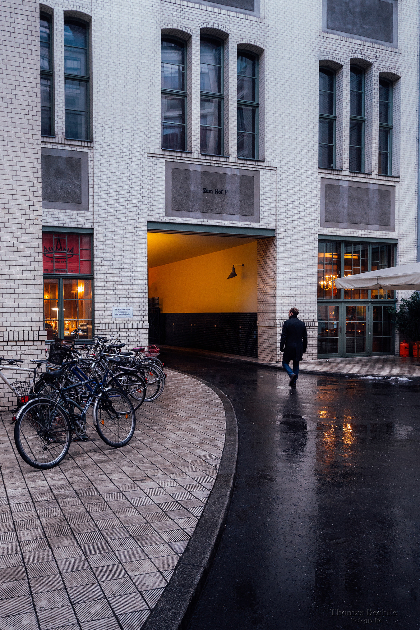 Nikon D800 + Sigma 10-20mm F3.5 EX DC HSM sample photo. Light photography