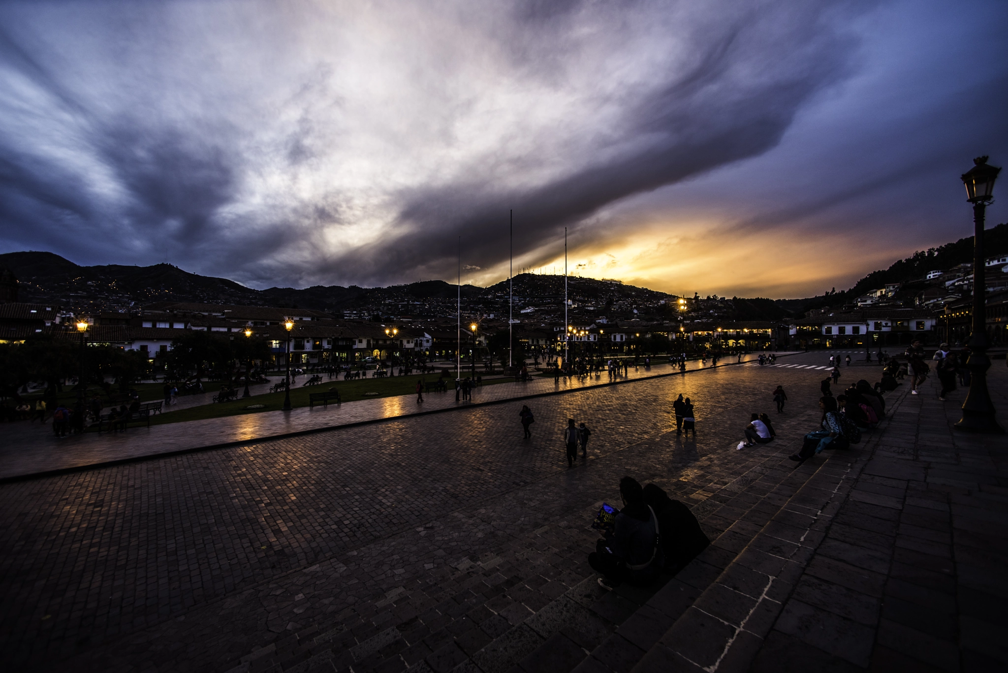 Nikon D810 + Nikon AF Nikkor 14mm F2.8D ED sample photo. Sunset at cusco from plaza de armas photography