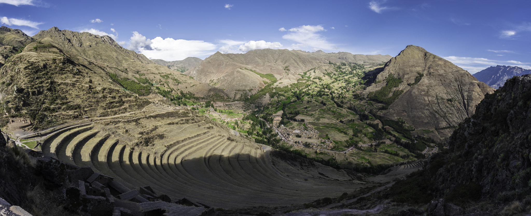 Nikon D810 + Nikon AF Nikkor 14mm F2.8D ED sample photo. Pisac valley photography