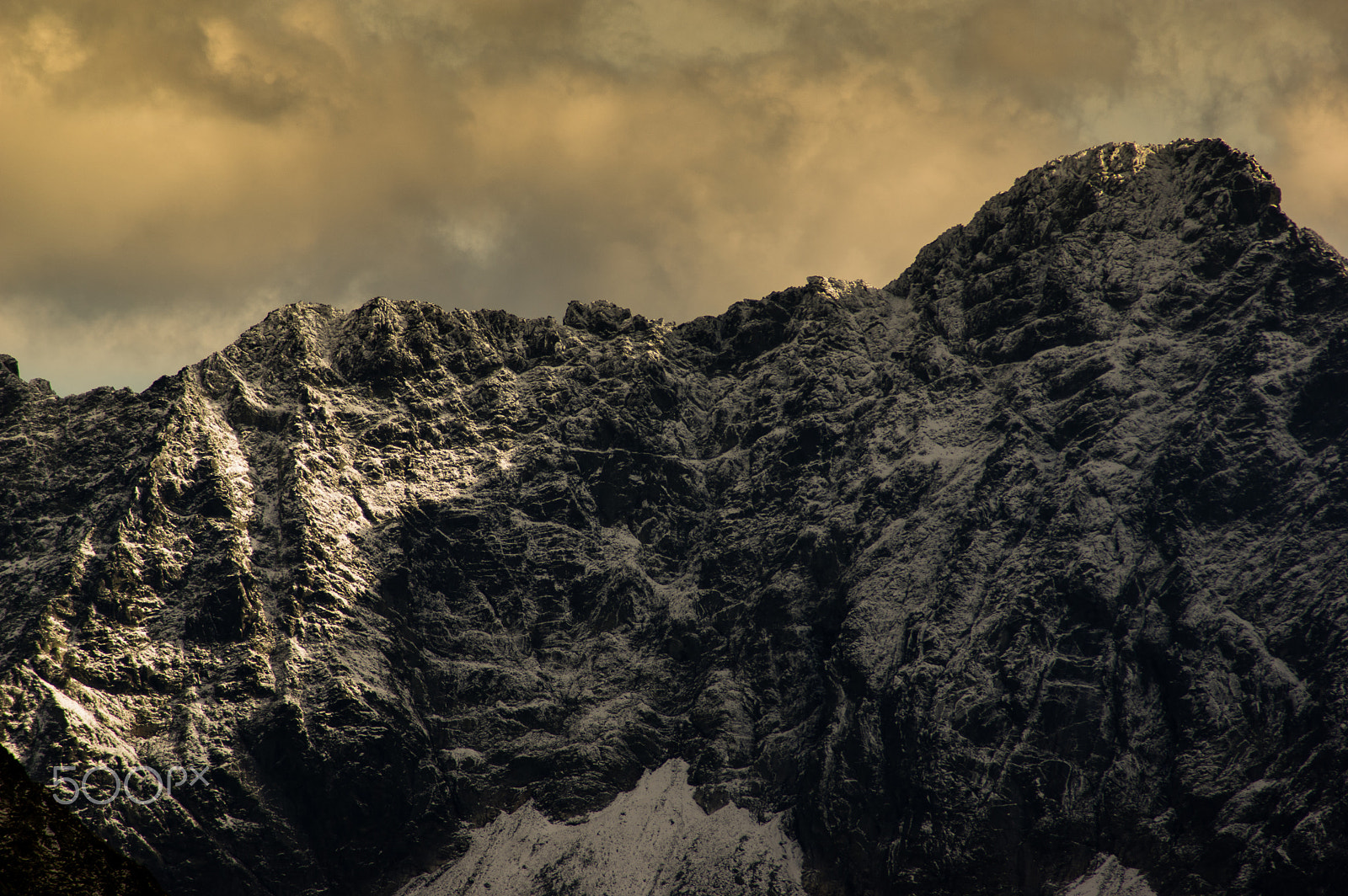 Tamron AF 70-300mm F4-5.6 Di LD Macro sample photo. Acheron photography