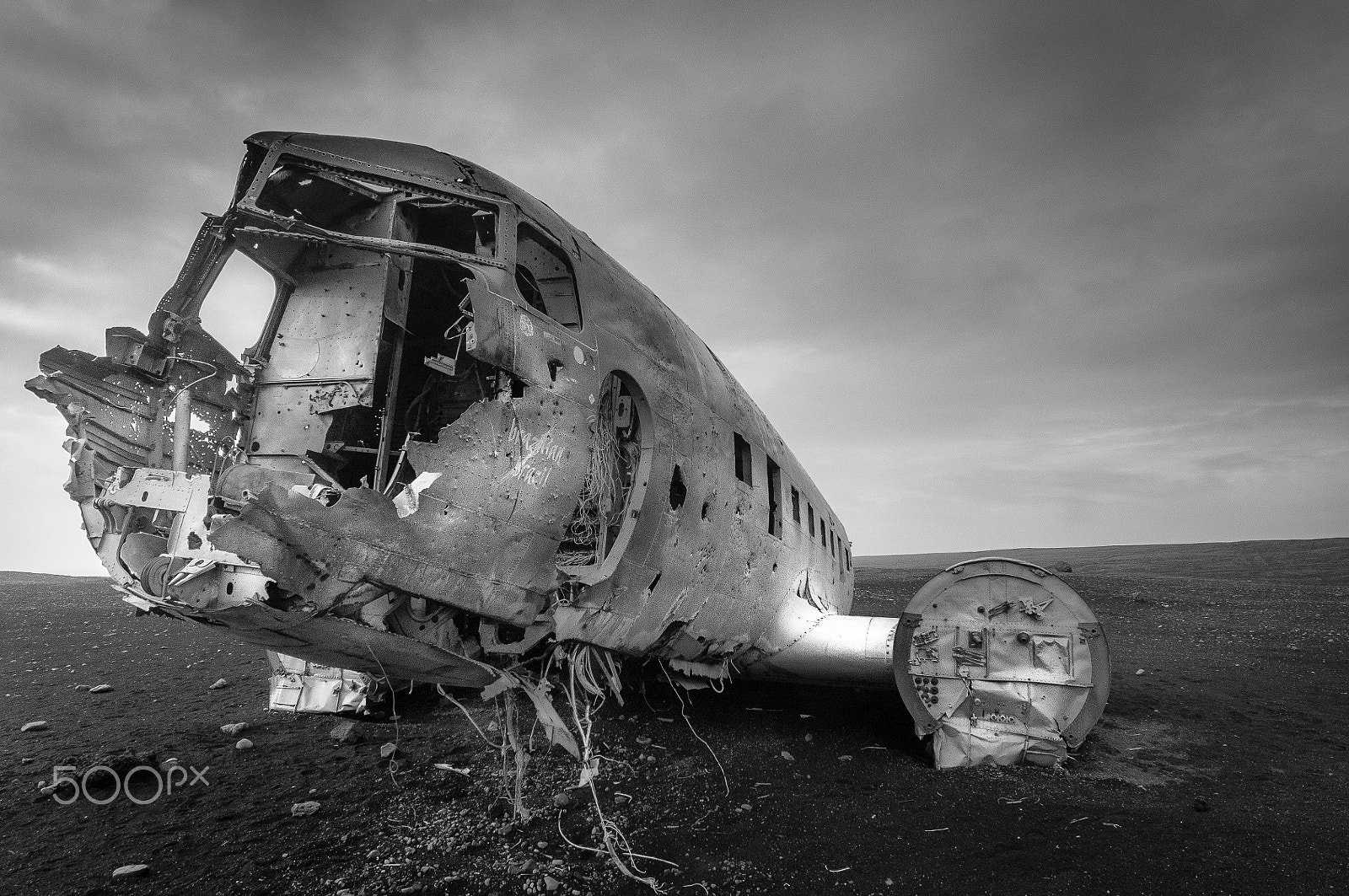 Sigma 12-24mm F4.5-5.6 EX DG Aspherical HSM sample photo. Dc-3 wreckage photography