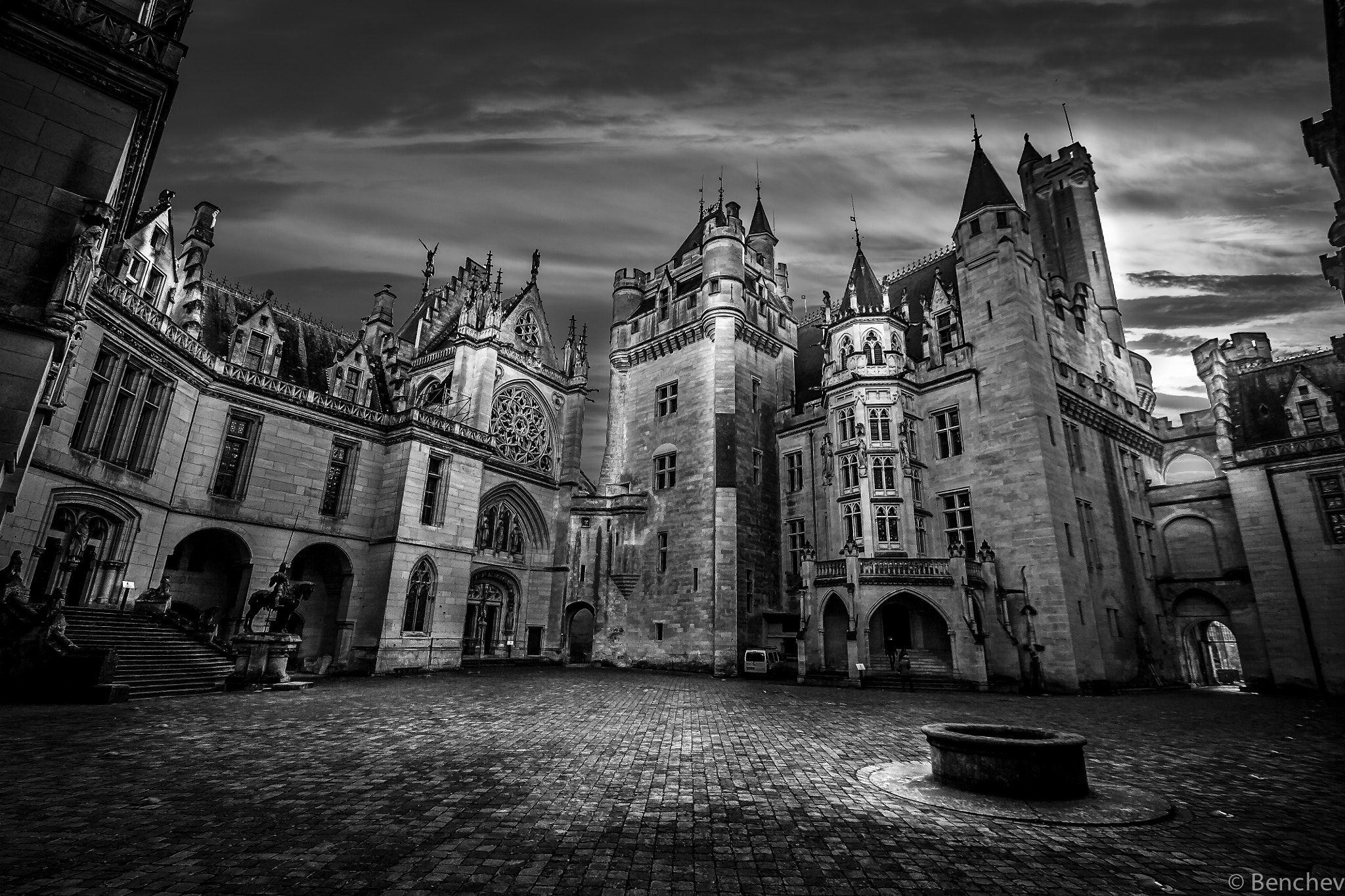 Sigma 10-20mm F3.5 EX DC HSM sample photo. Theather of nightmares photography