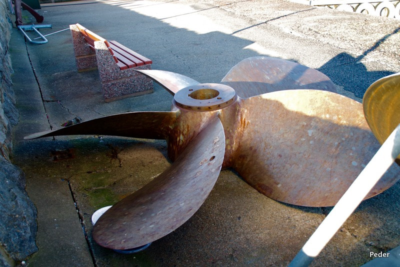 Pentax K-S1 sample photo. Propeller in rest photography
