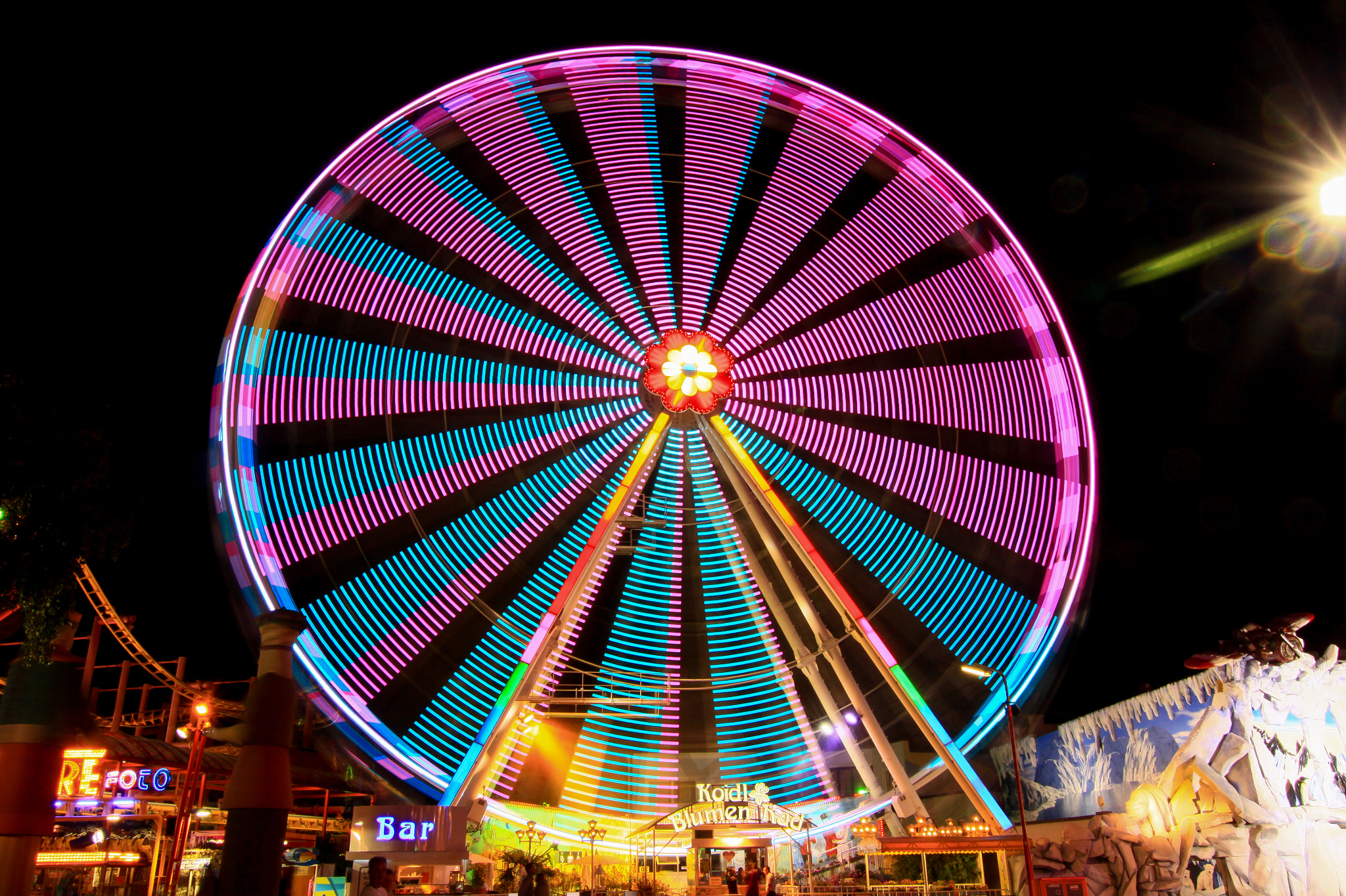 Canon EOS 50D + Tokina AT-X Pro 12-24mm F4 (IF) DX sample photo. Spinning carousel, prater, vienna photography