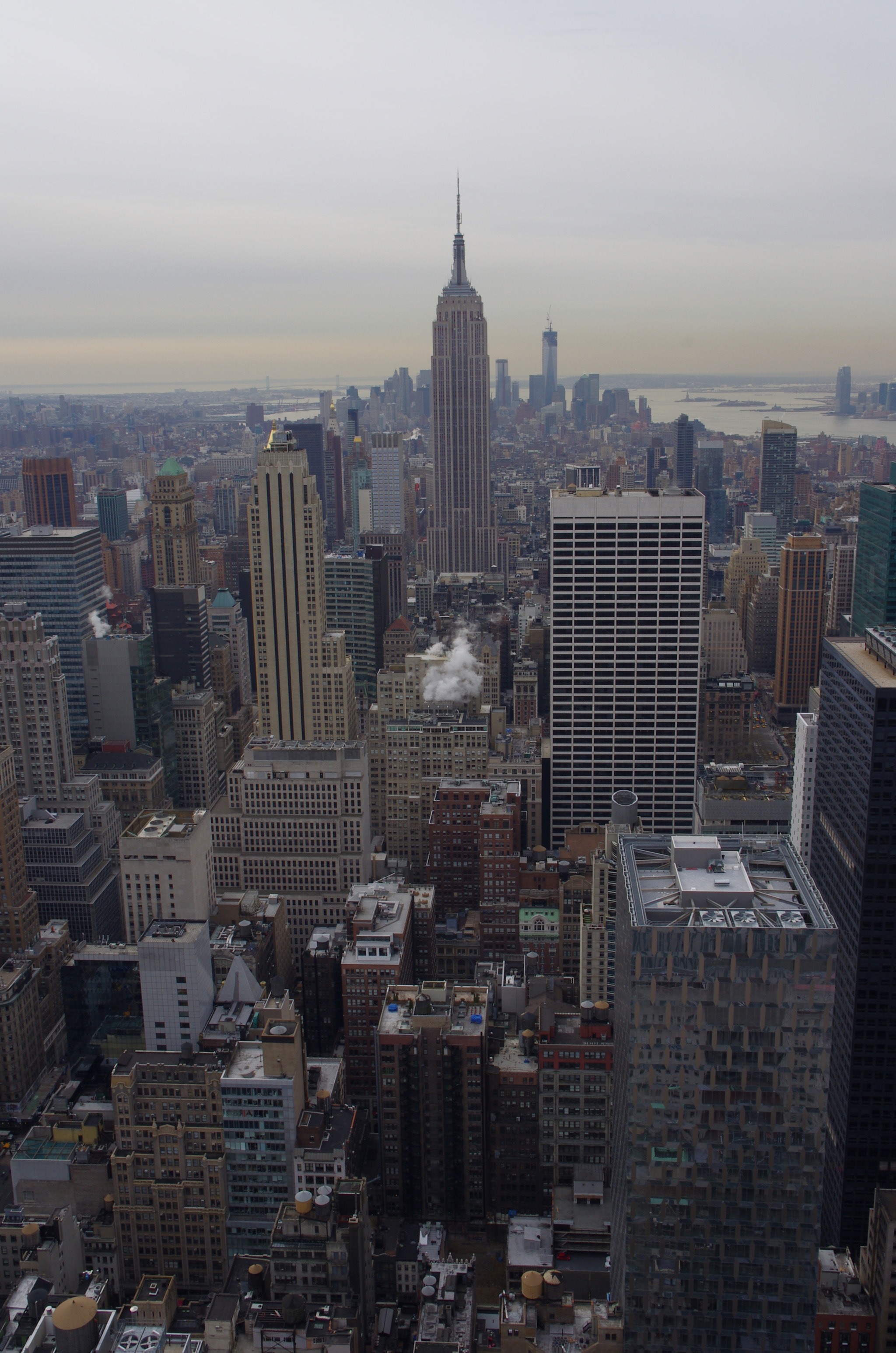 Pentax K-5 + Pentax smc DA 21mm F3.2 AL Limited sample photo. Empire state photography