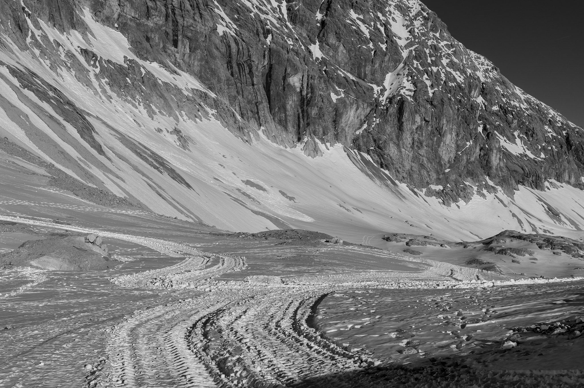 Sigma 17-70mm F2.8-4 DC Macro HSM Contemporary sample photo. Zugspitz-winter 2015/2016 photography