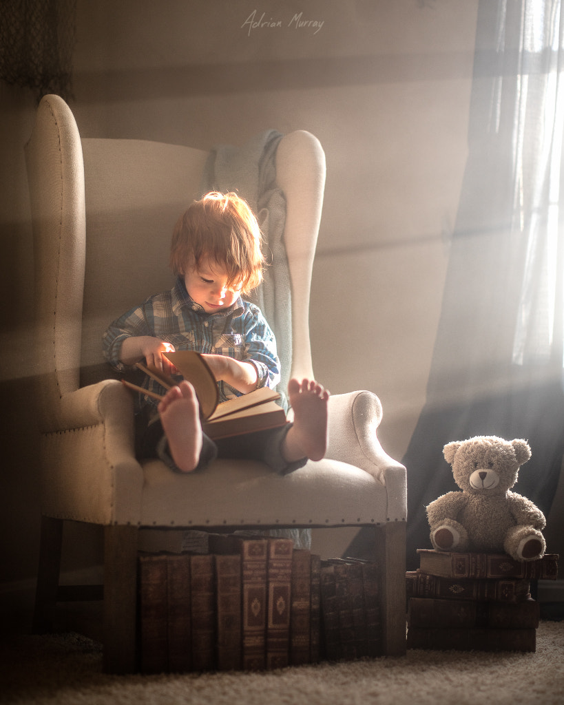 Reading with Friends by Adrian C. Murray on 500px.com