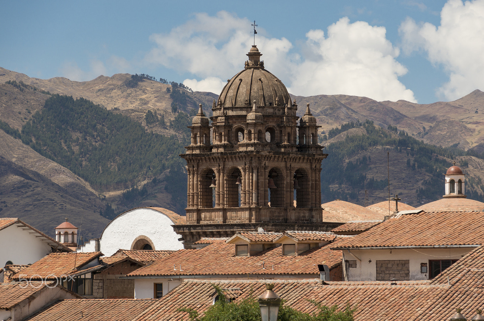 Sony E 18-200mm F3.5-6.3 OSS sample photo. Cusco roofs photography
