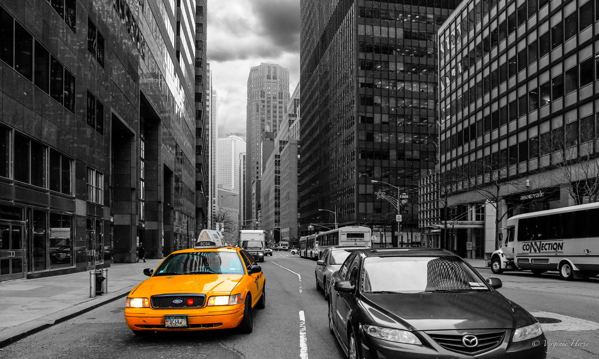 Sigma 17-50mm f/2.8 OS HSM sample photo. Yellow cab photography