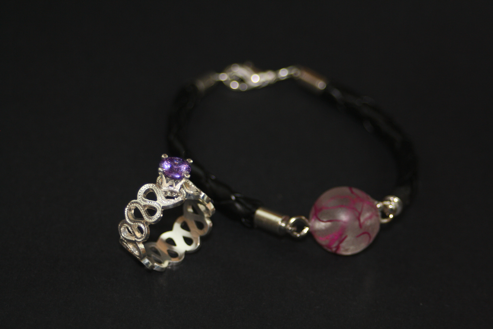 Canon EF 28-80mm f/3.5-5.6 sample photo. Experimental jewelery photography