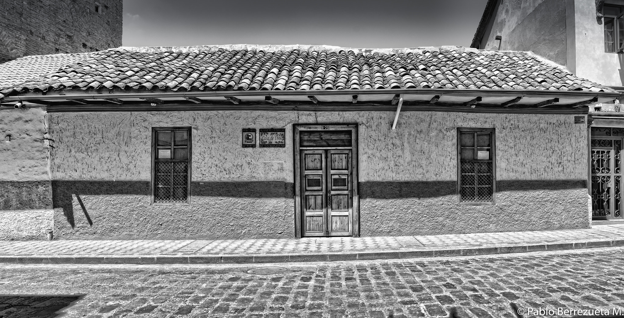 Sony ILCA-77M2 sample photo. Casa 1860 photography