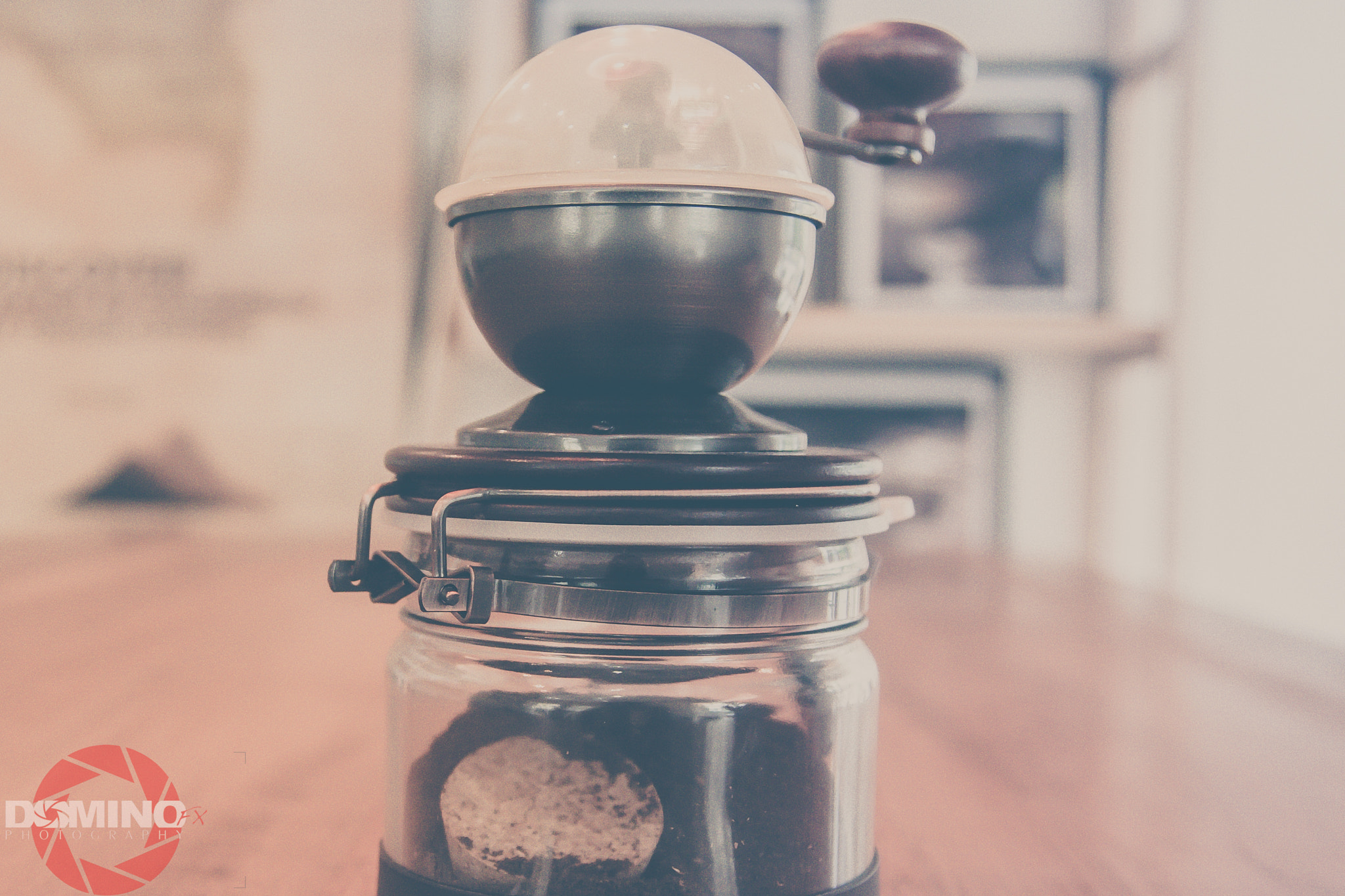 Tamron SP AF 17-50mm F2.8 XR Di II LD Aspherical (IF) sample photo. Vintage coffee photography