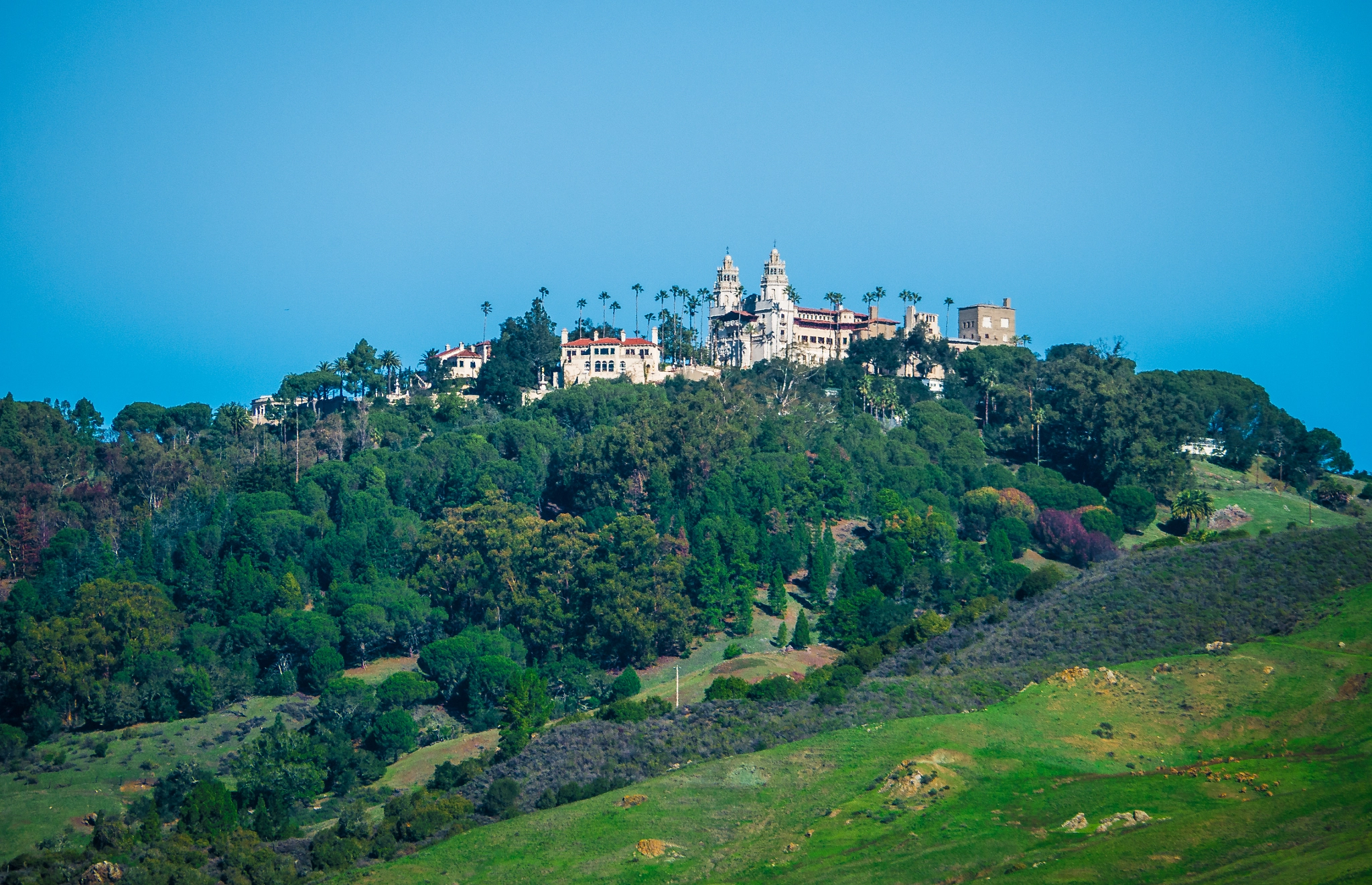 Panasonic Lumix G Vario 45-200mm F4-5.6 OIS sample photo. Hearst castle photography