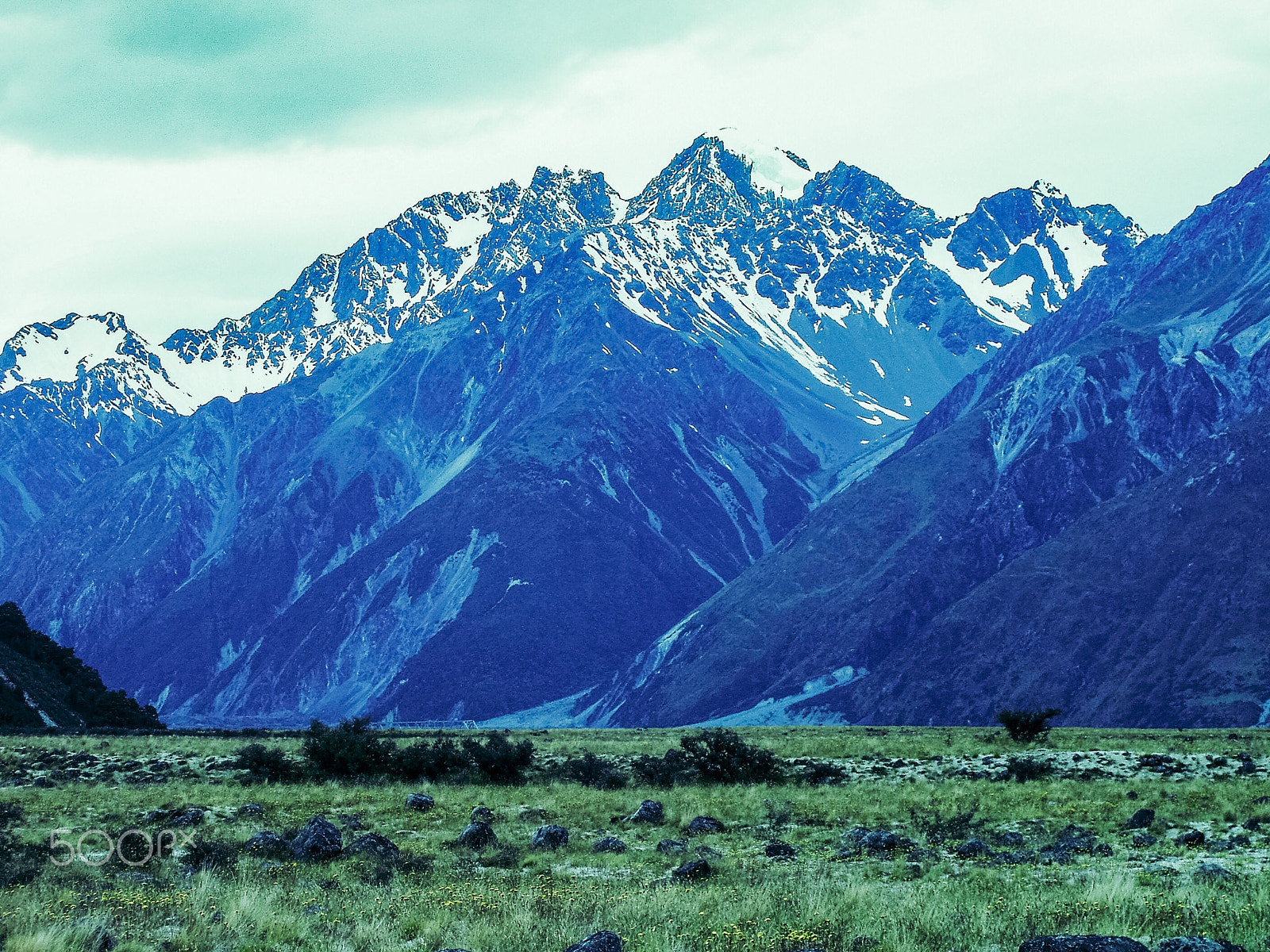 Olympus X-3,C-60Z sample photo. Scenery near mount cook new zealand photography
