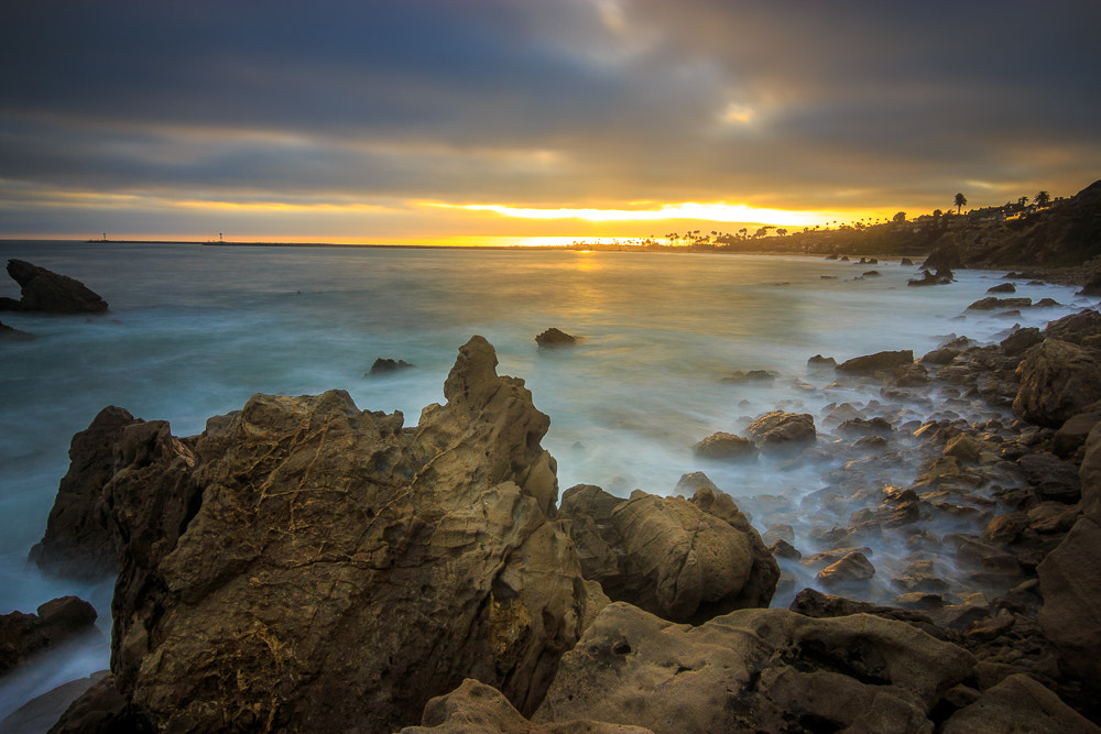Canon EOS 70D + Tokina AT-X 12-28mm F4 Pro DX sample photo. California sunset photography