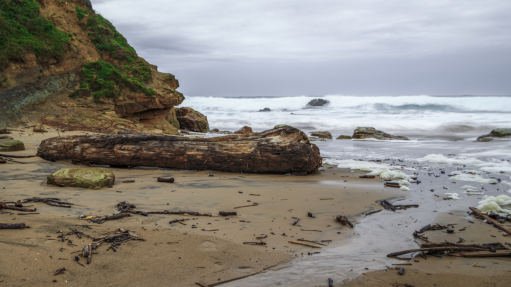 Sony Alpha NEX-C3 + Sony DT 50mm F1.8 SAM sample photo. Liencres photography