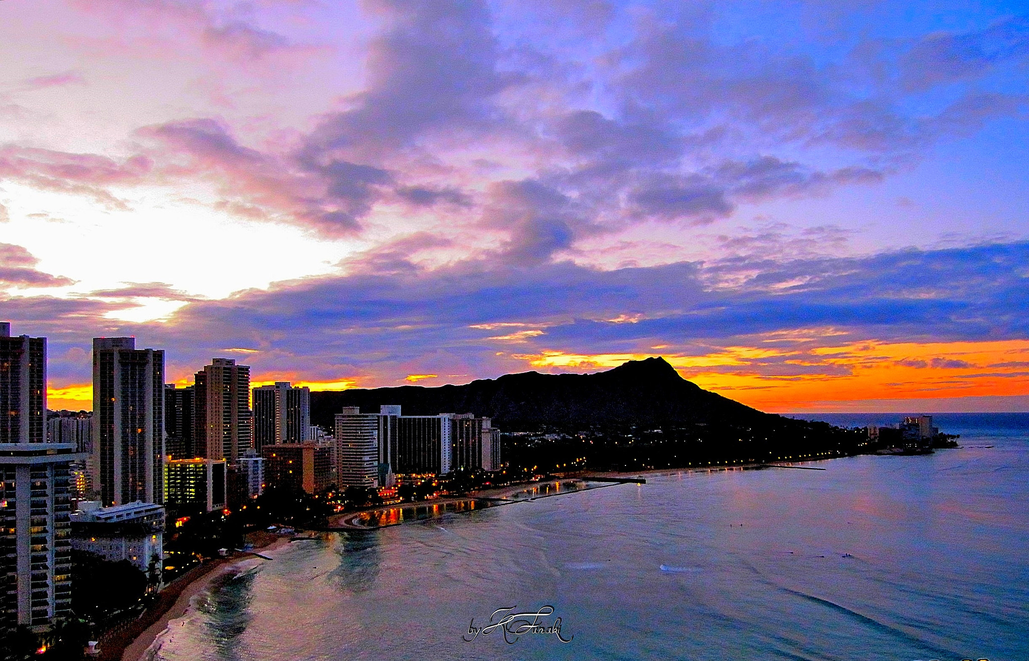 Canon PowerShot SD960 IS (Digital IXUS 110 IS / IXY Digital 510 IS) sample photo. The morning glow of diamond head photography