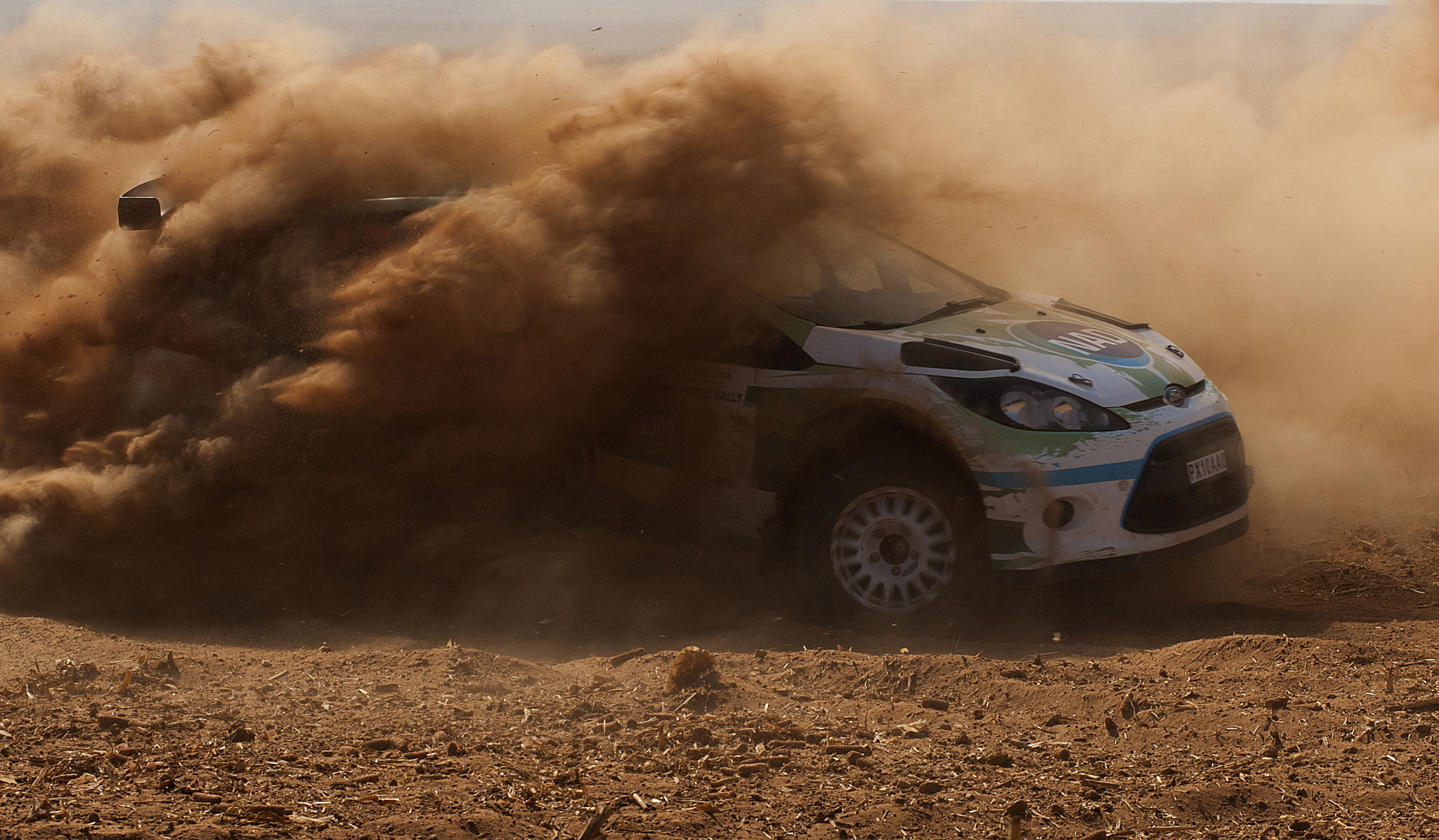 AF Zoom-Nikkor 80-200mm f/2.8 ED sample photo. Rally photography