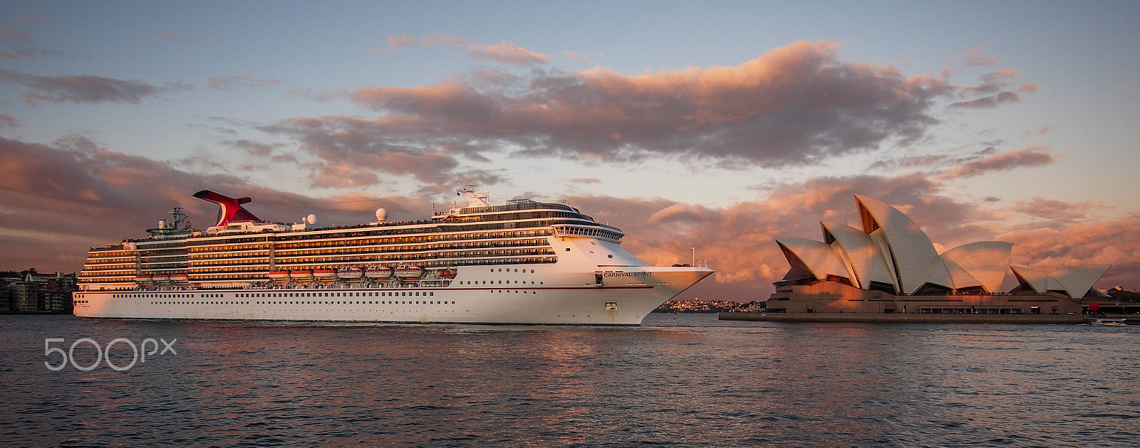 Olympus OM-D E-M5 + Panasonic Lumix G Vario 7-14mm F4 ASPH sample photo. Carnival spirit sydney harbour photography