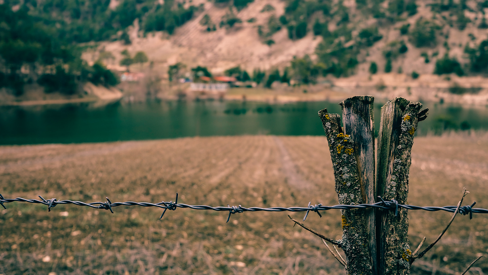 Fujifilm X-A1 + Fujifilm XF 18-55mm F2.8-4 R LM OIS sample photo. Little farm house photography