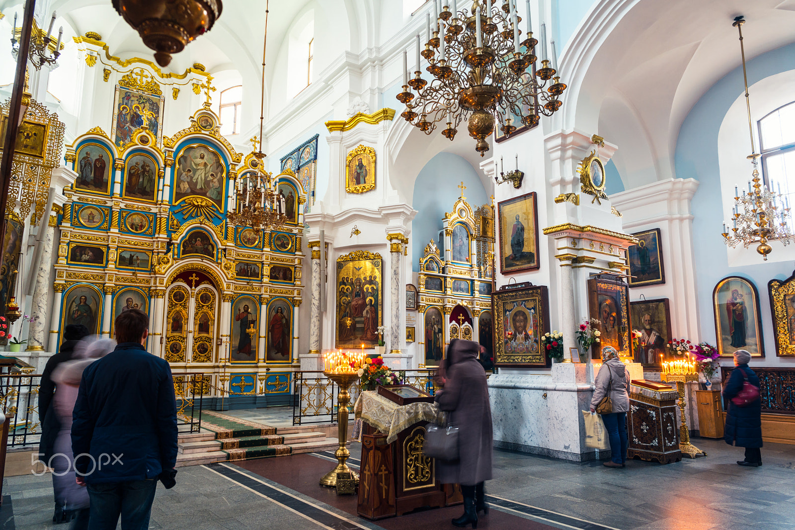Samsung NX500 + Samsung NX 16mm F2.4 Pancake sample photo. Interior of the holy spirit cathedral in minsk photography