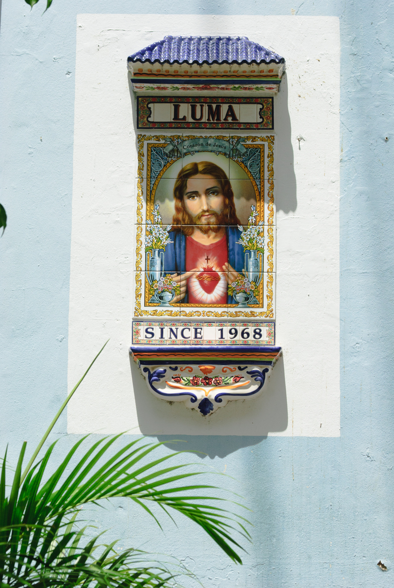 AF Zoom-Nikkor 28-105mm f/3.5-4.5D IF sample photo. Old san juan puerto rico art photography