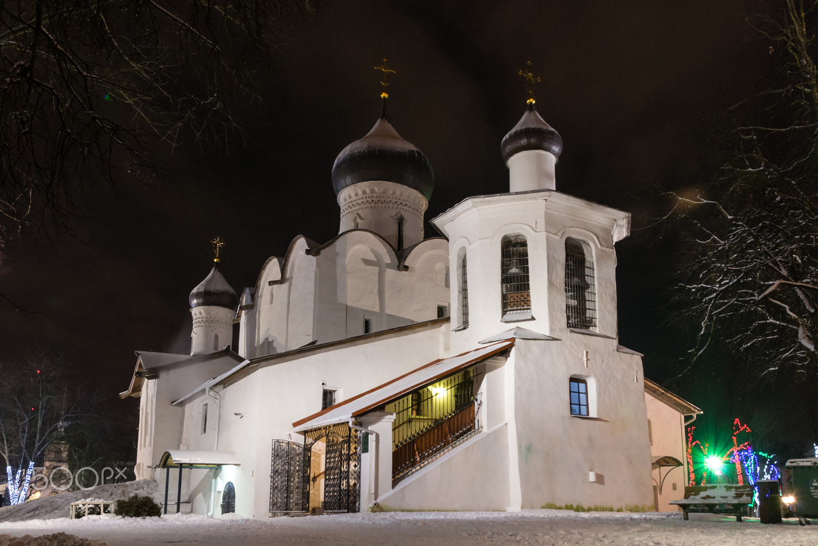 Nikon D3100 + Sigma 17-70mm F2.8-4 DC Macro OS HSM | C sample photo. The church of st. basil on the hill photography