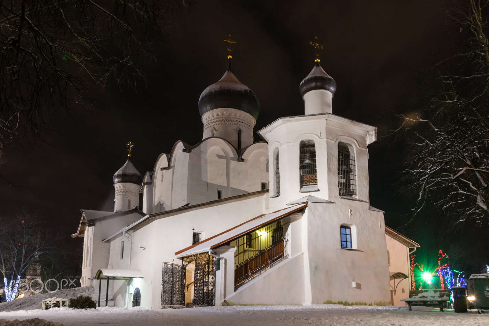 Sigma 17-70mm F2.8-4 DC Macro OS HSM | C sample photo. The church of st. basil on the hill photography