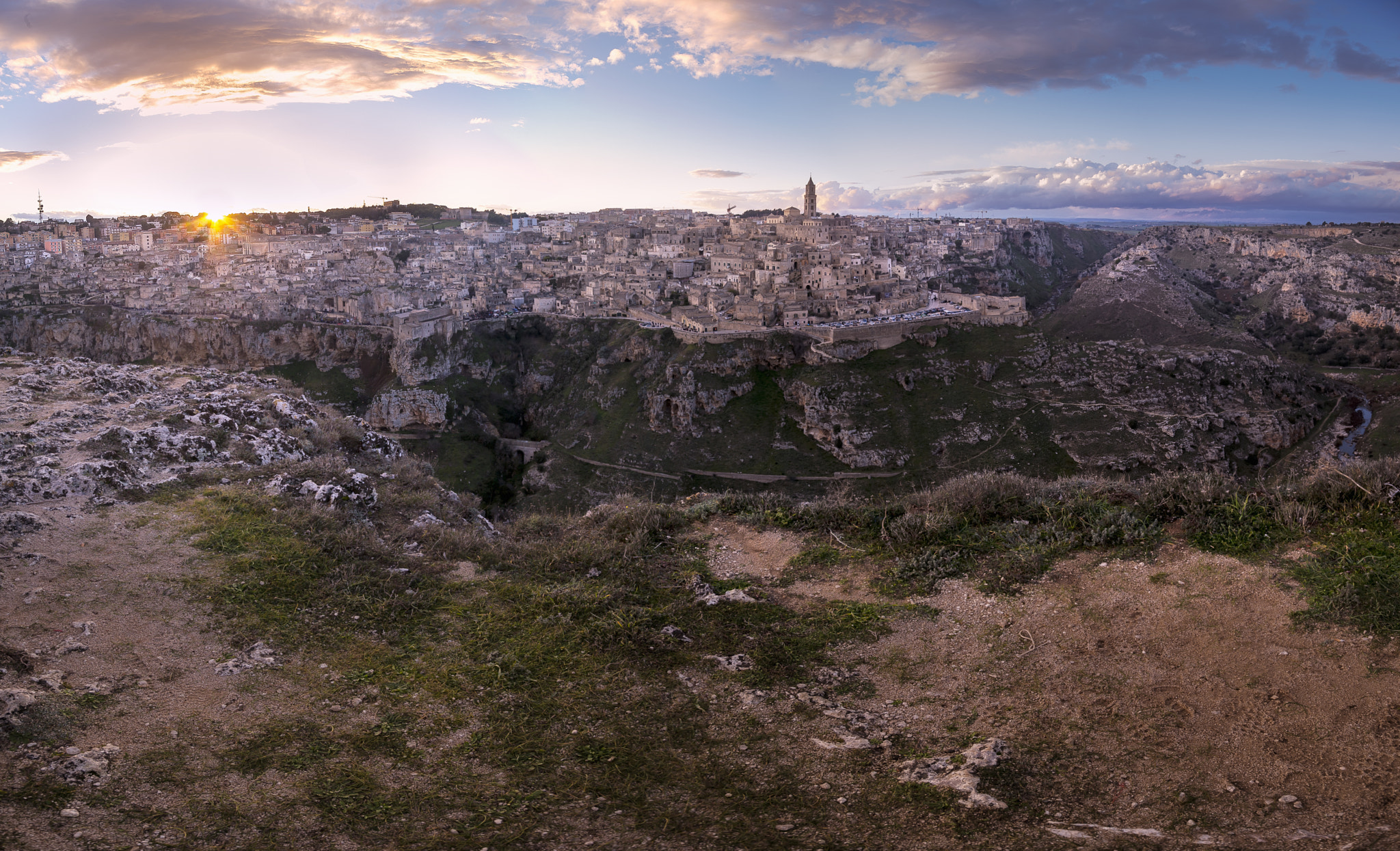 Canon EOS 6D + Canon EF-S 10-22mm F3.5-4.5 USM sample photo. Sunset in matera photography