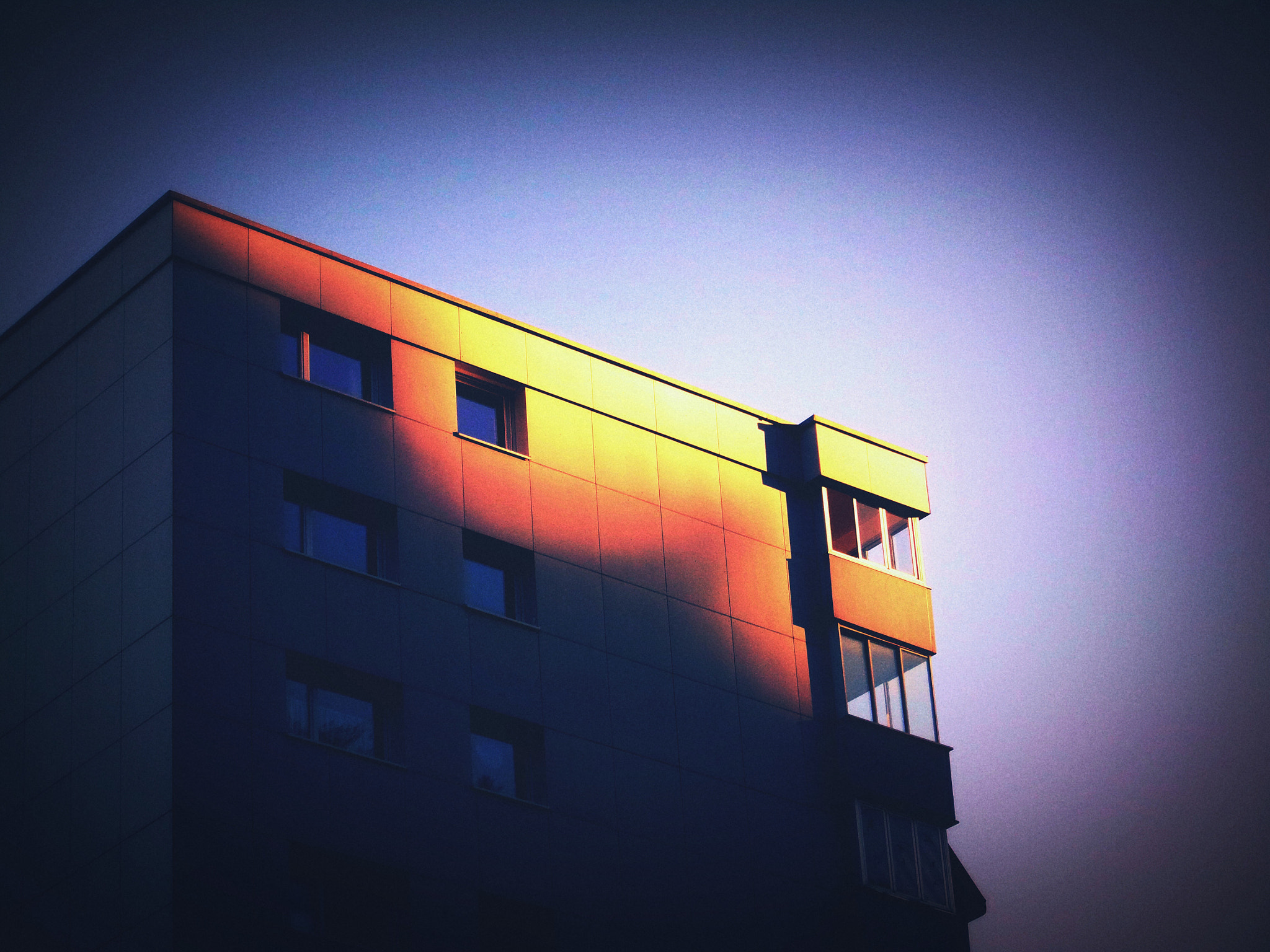 Ricoh HZ15 sample photo. Haus im licht photography