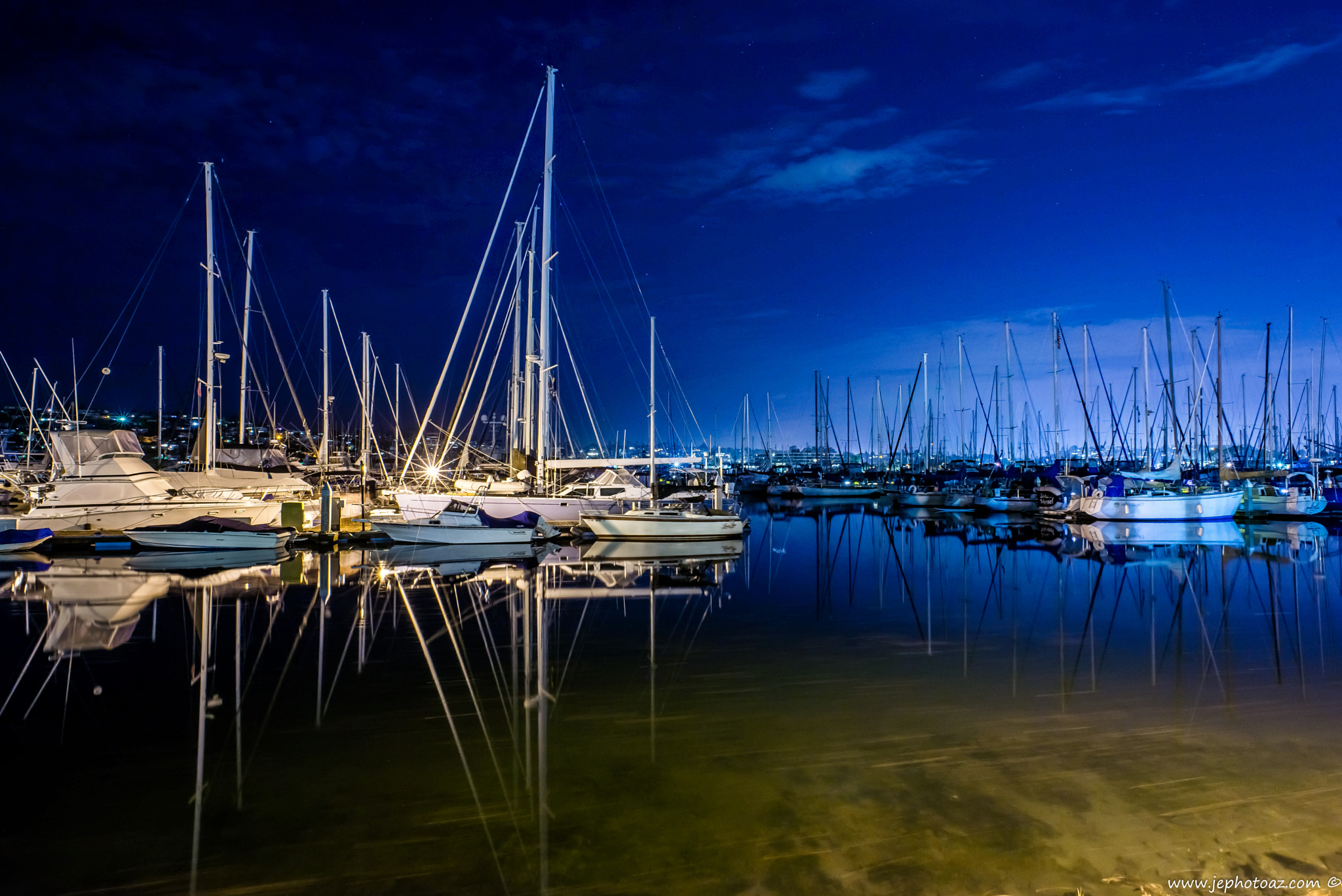Nikon D600 + Nikon AF Nikkor 20mm F2.8D sample photo. Shelter island photography