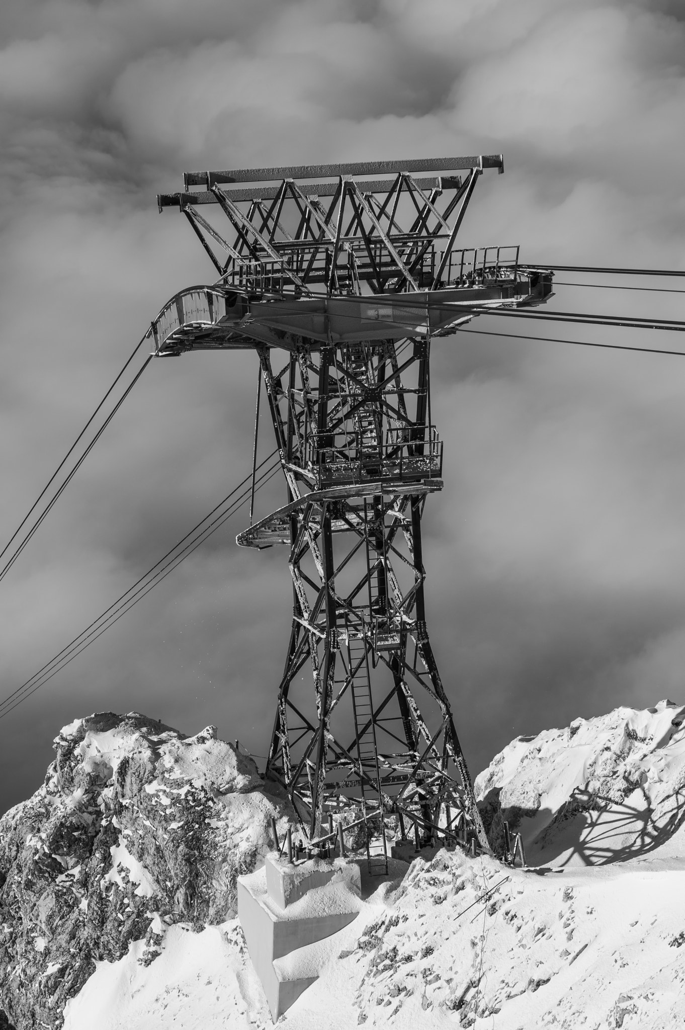 Sigma 17-70mm F2.8-4 DC Macro HSM Contemporary sample photo. Tiroler zugspitzbahn photography