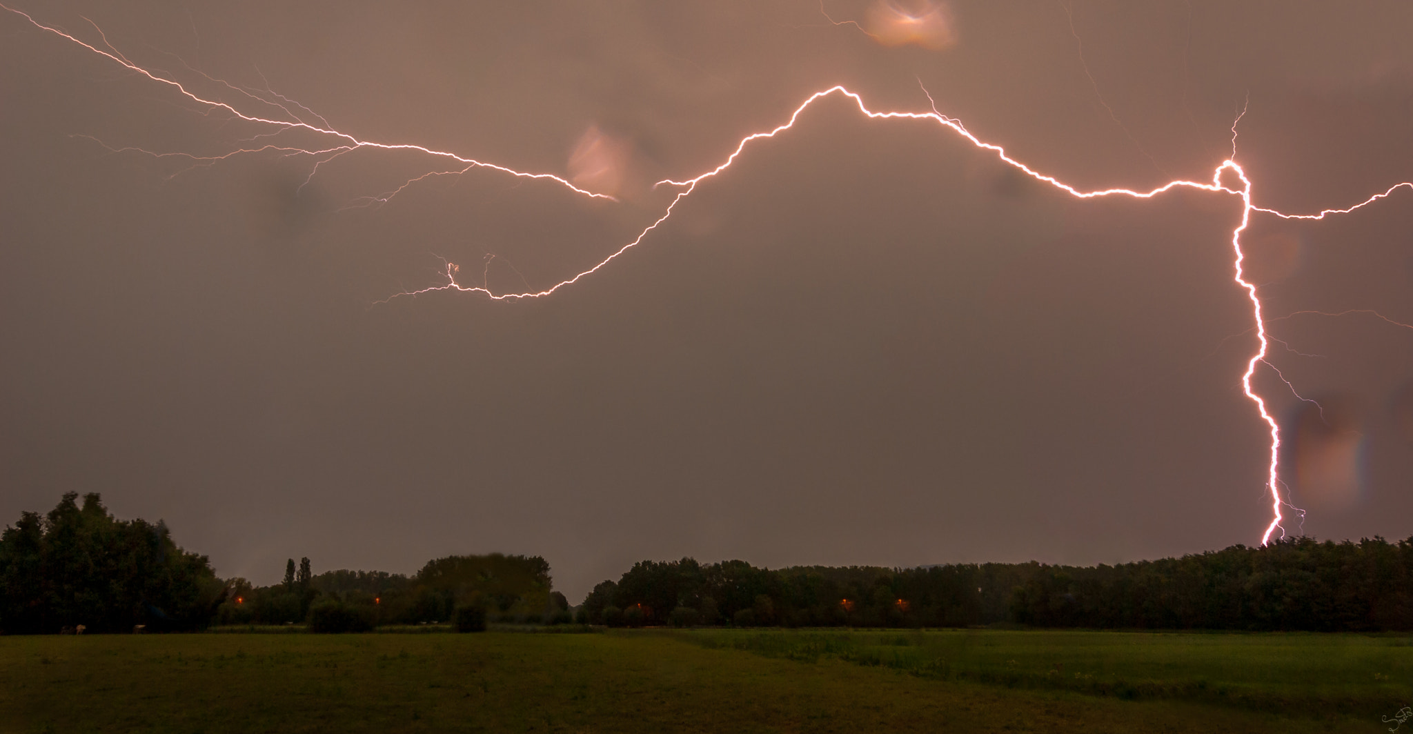 Nikon D60 sample photo. Cumulonimbus photography