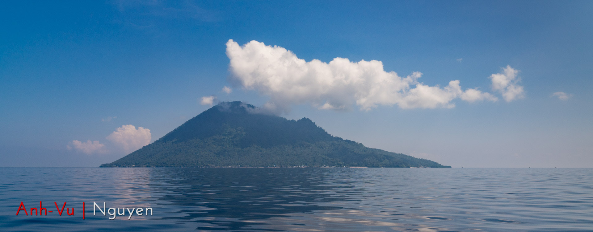 Sony E 18-200mm F3.5-6.3 OSS sample photo. View of manado tua photography