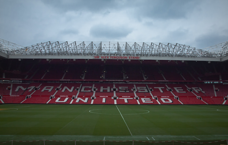 Olympus E-30 + OLYMPUS 14-54mm Lens sample photo. Old trafford photography