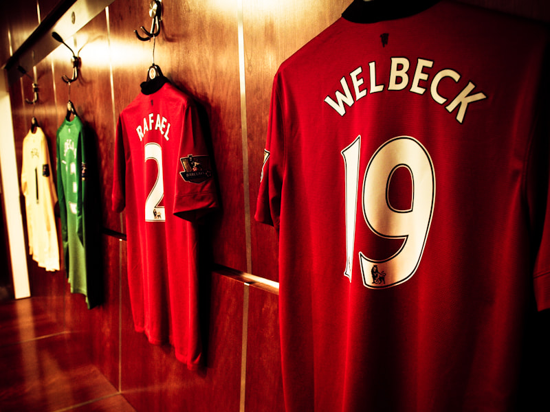 Olympus E-30 + OLYMPUS 14-54mm Lens sample photo. Old trafford photography
