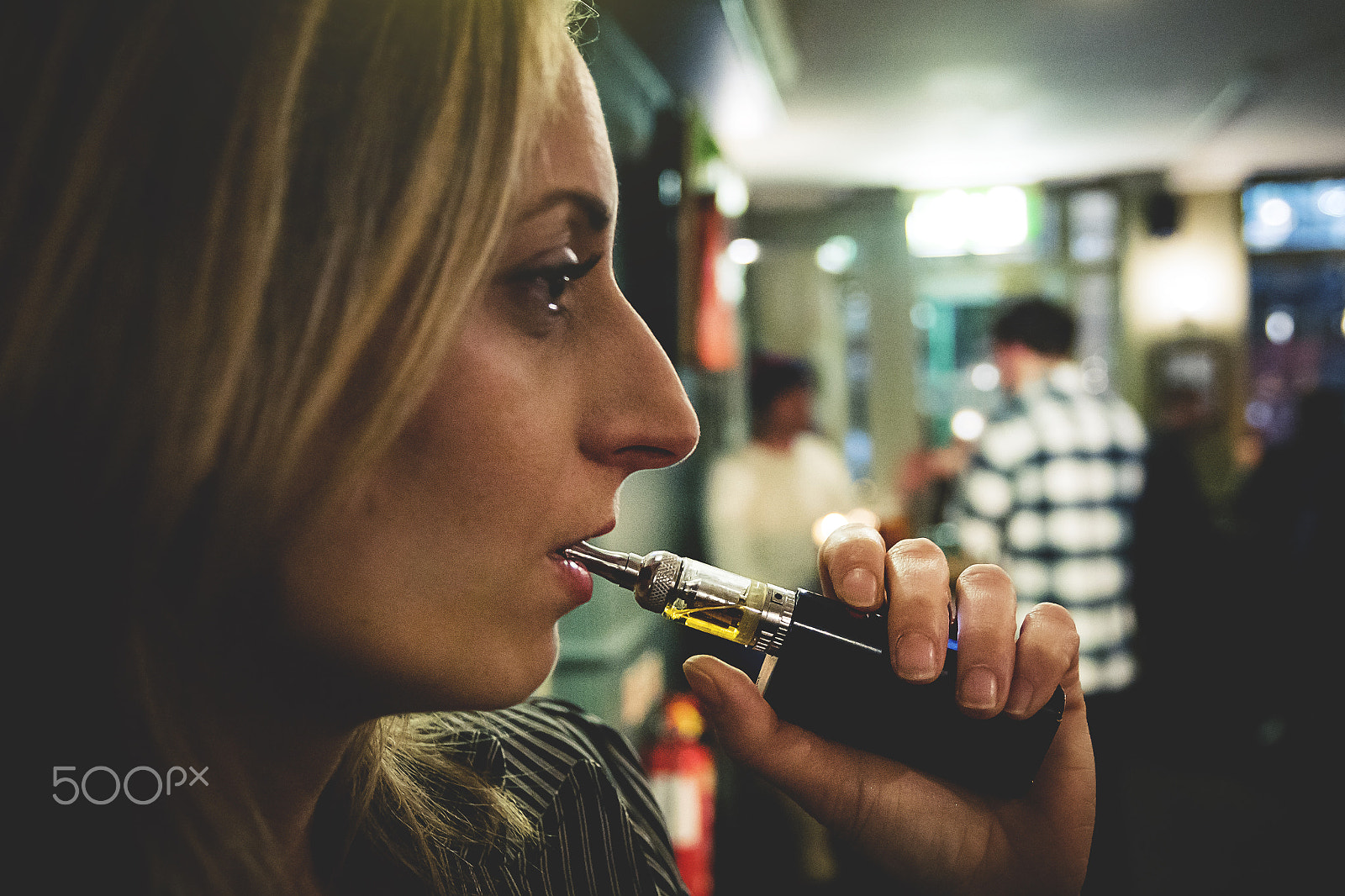 Sony ILCA-77M2 sample photo. Vaping photography